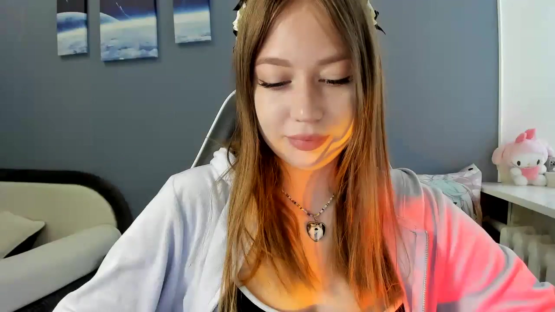 Gallery image thumbnail from RoboSasha's myfreecams stream on, 07/03/2025, 12:39 image 2 of 20