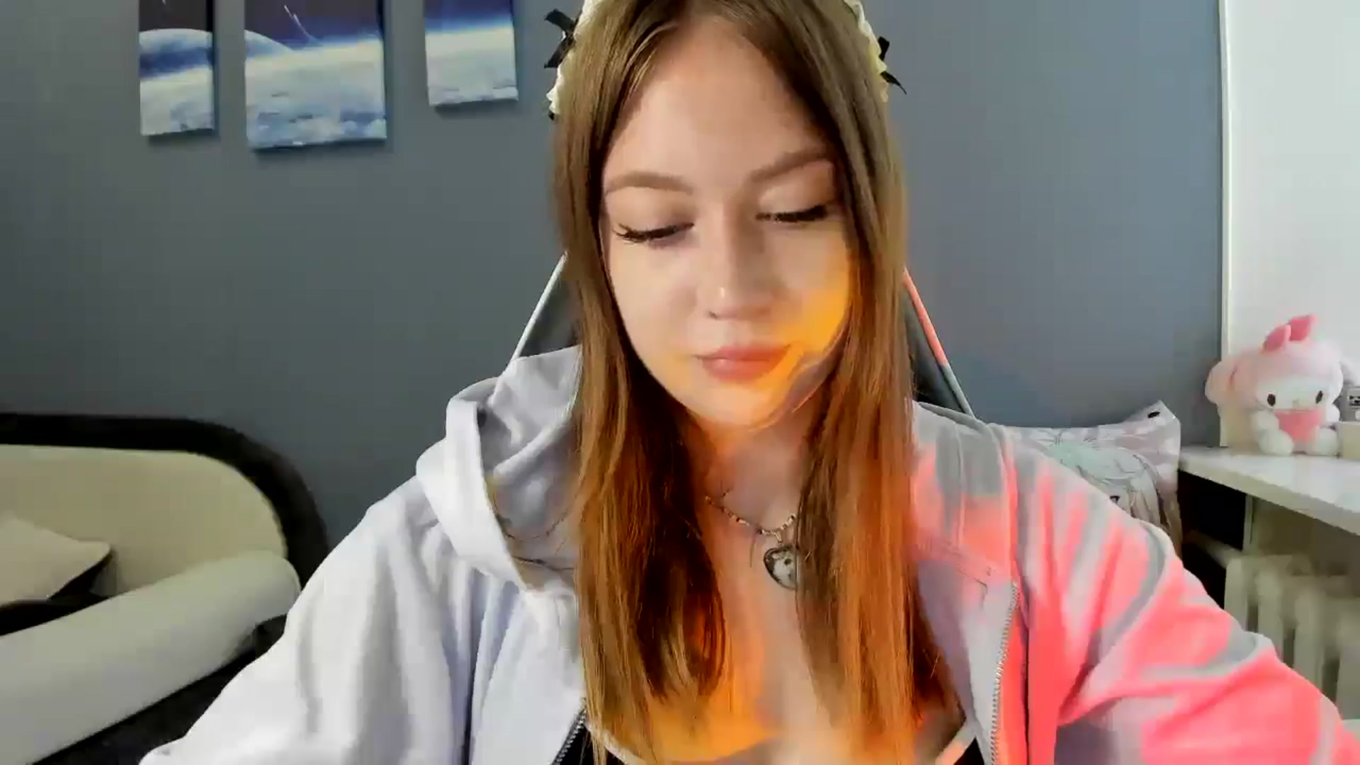 Gallery image thumbnail from RoboSasha's myfreecams stream on, 07/03/2025, 12:39 image 11 of 20