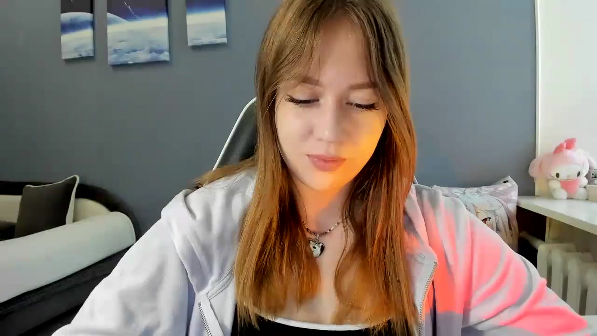 Gallery image thumbnail from RoboSasha's myfreecams stream on, 07/04/2025, 13:14 image 3 of 20