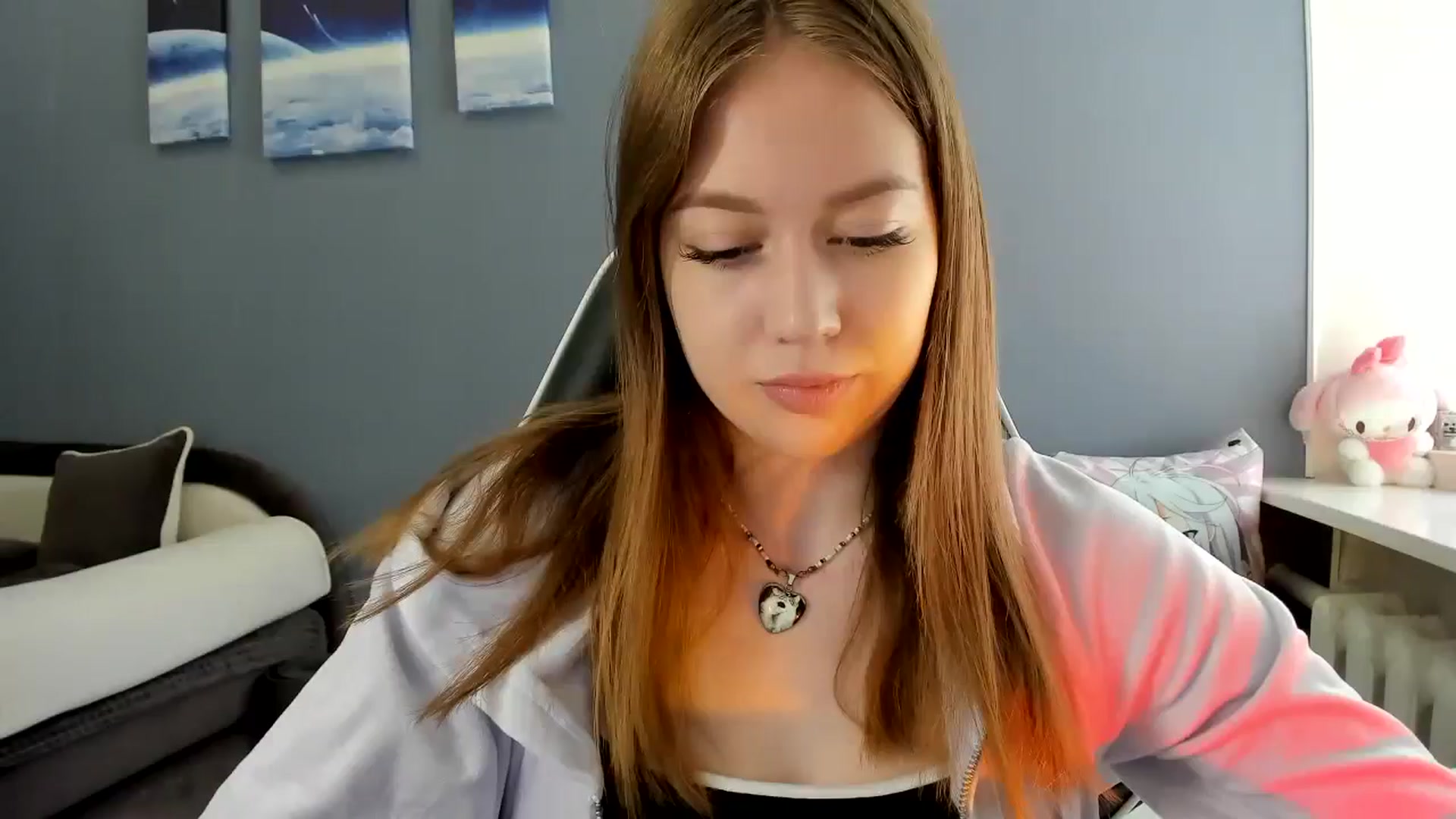 Gallery image thumbnail from RoboSasha's myfreecams stream on, 07/04/2025, 13:14 image 13 of 20