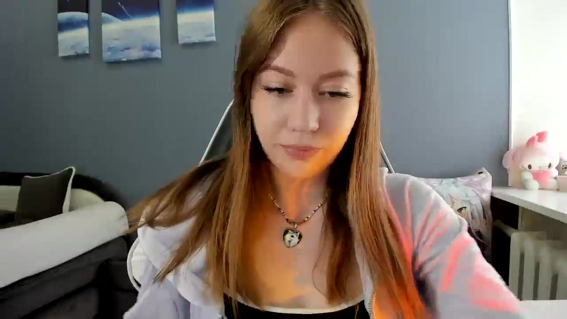 Gallery image thumbnail from RoboSasha's myfreecams stream on, 07/04/2025, 13:14 image 12 of 20