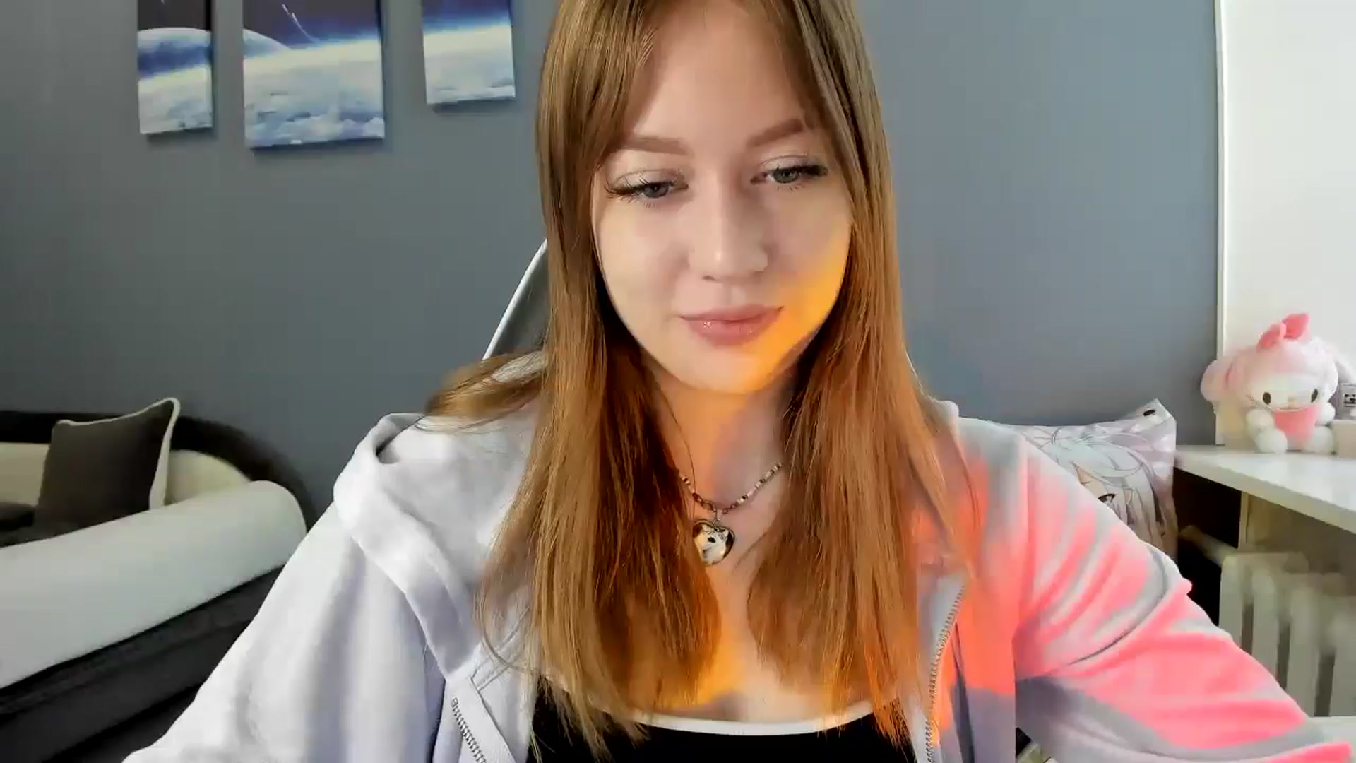 Gallery image thumbnail from RoboSasha's myfreecams stream on, 07/04/2025, 13:14 image 6 of 20