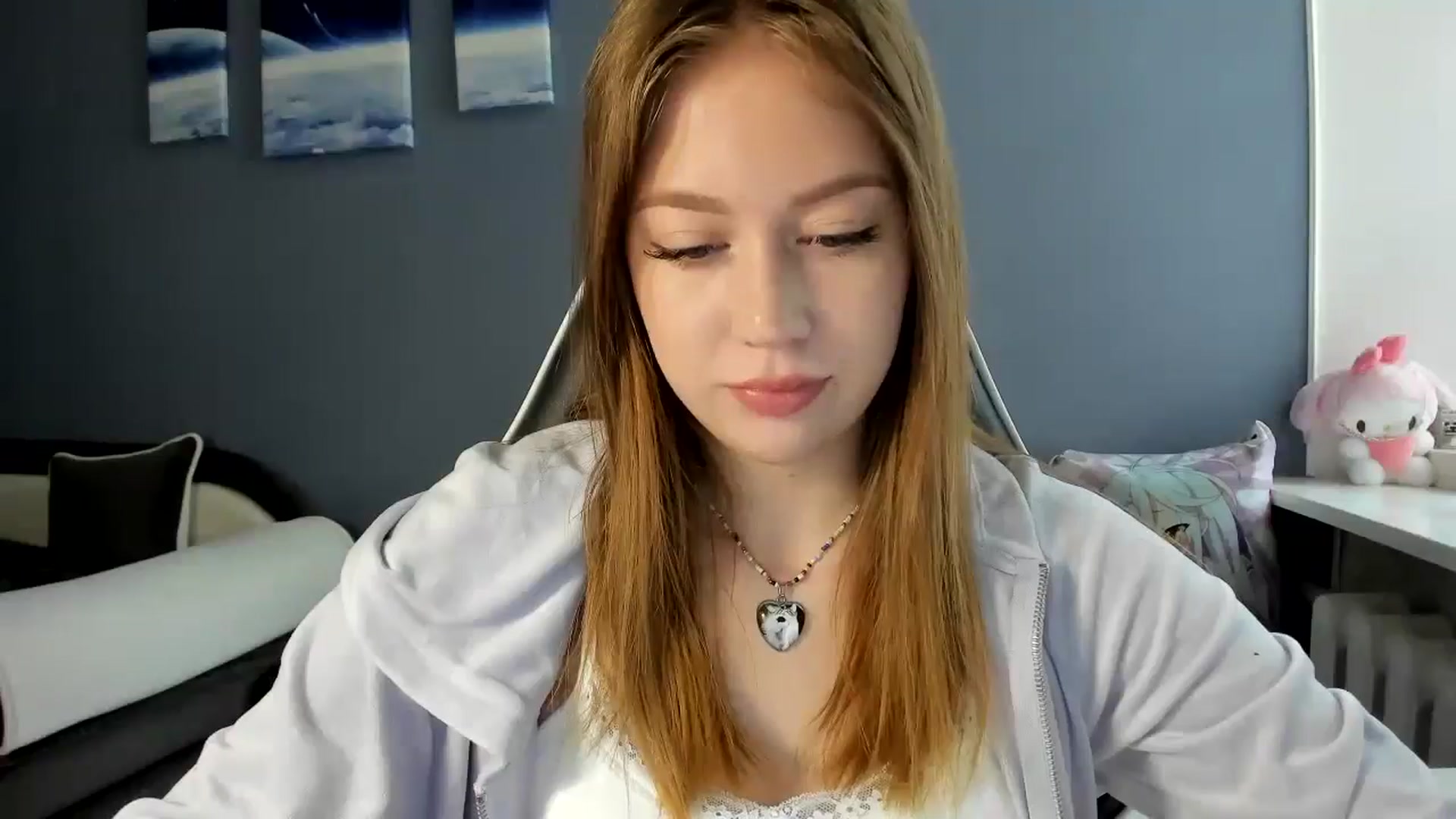 Gallery image thumbnail from RoboSasha's myfreecams stream on, 07/06/2025, 12:29 image 6 of 20