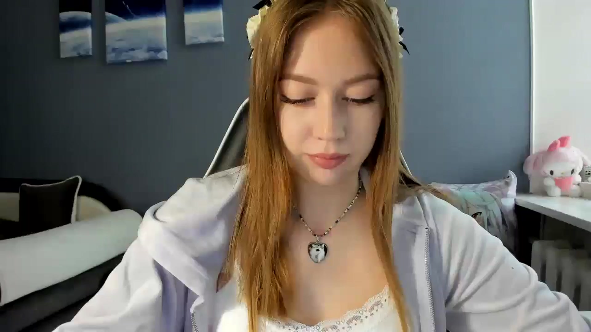 Gallery image thumbnail from RoboSasha's myfreecams stream on, 07/06/2025, 12:29 image 5 of 20