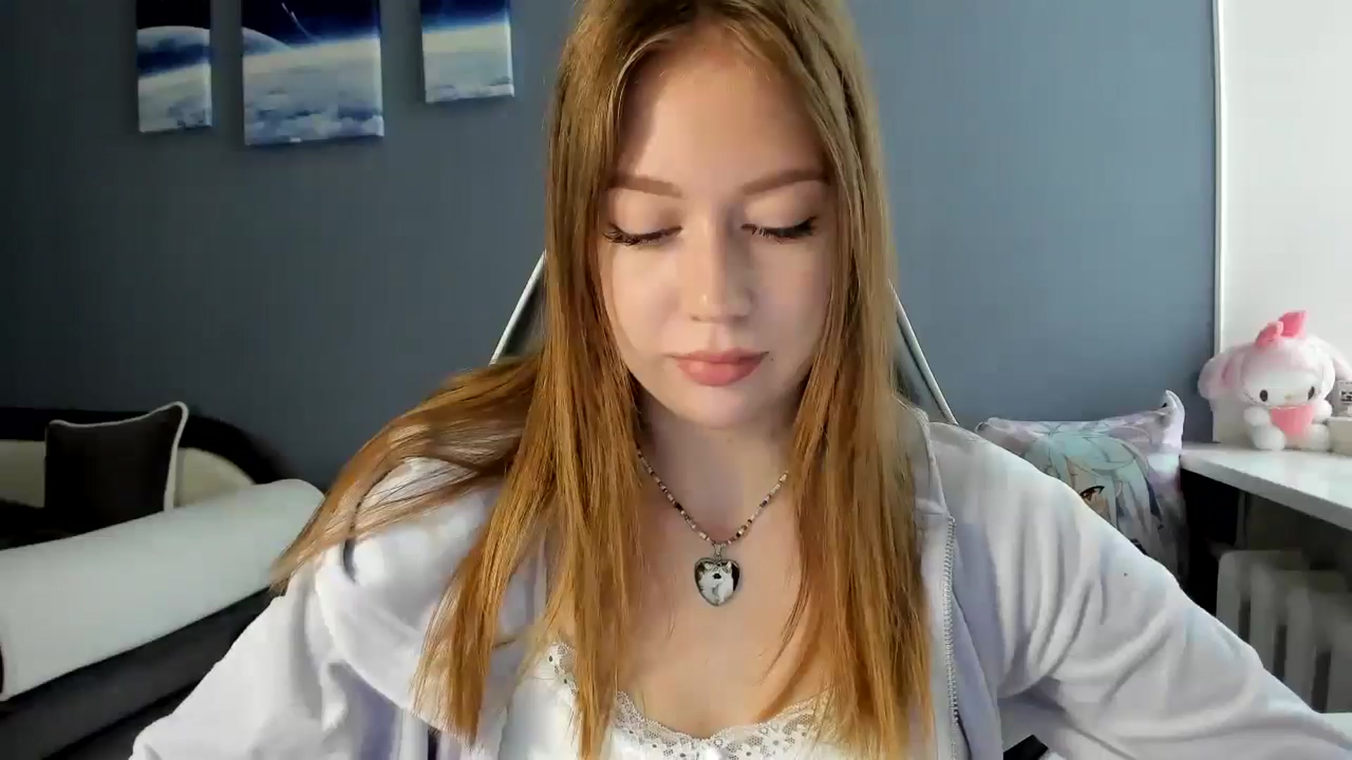 Gallery image thumbnail from RoboSasha's myfreecams stream on, 07/06/2025, 12:29 image 16 of 20