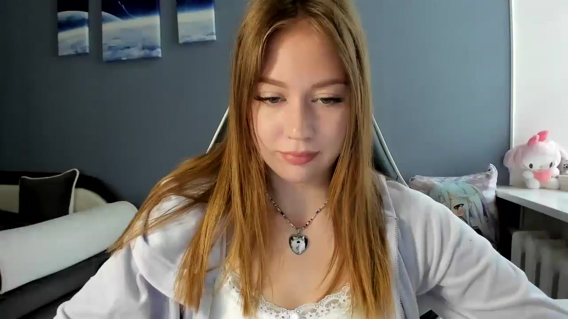 Gallery image thumbnail from RoboSasha's myfreecams stream on, 07/06/2025, 12:29 image 17 of 20