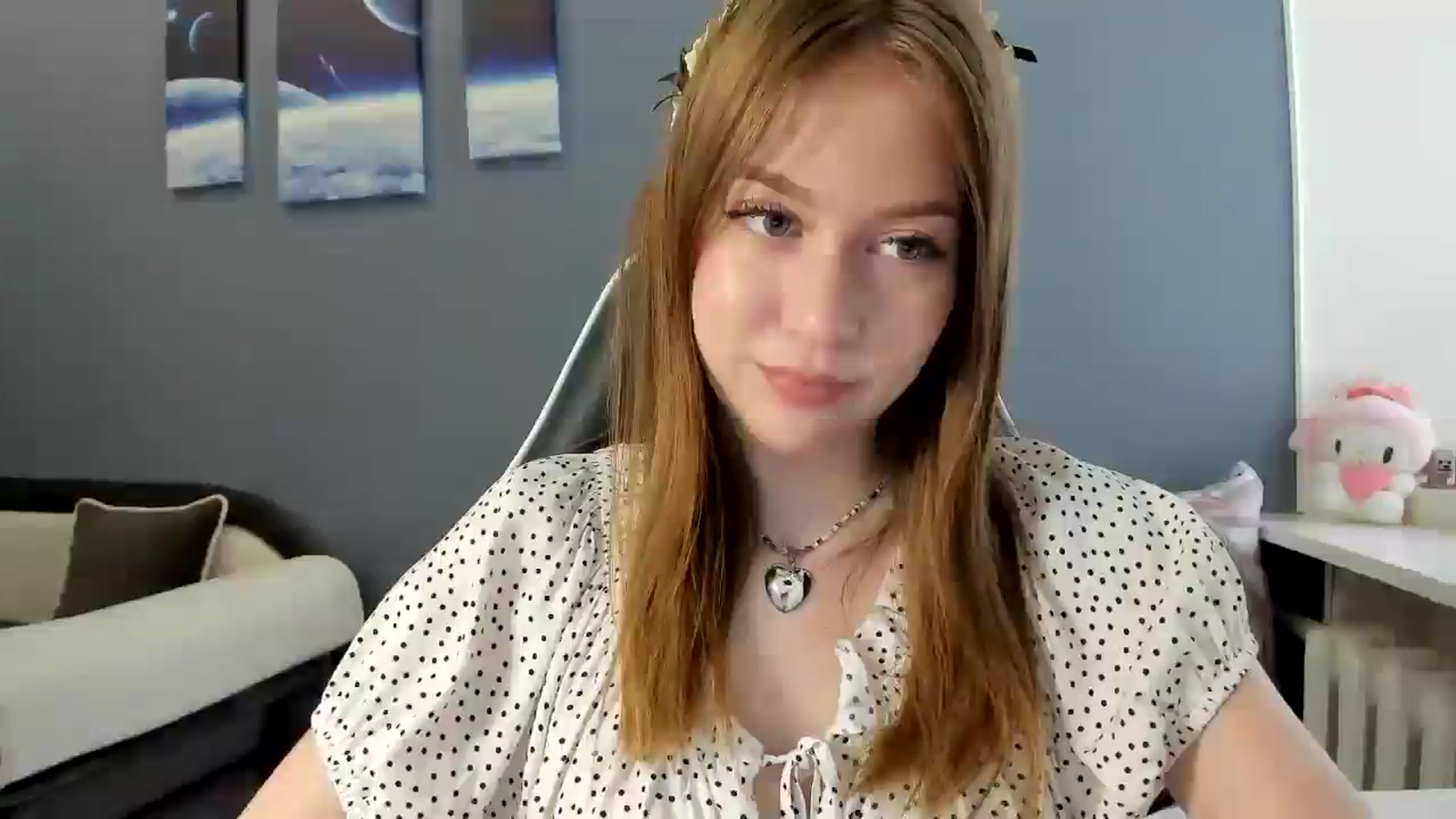 Gallery image thumbnail from RoboSasha's myfreecams stream on, 07/13/2025, 12:00 image 13 of 20