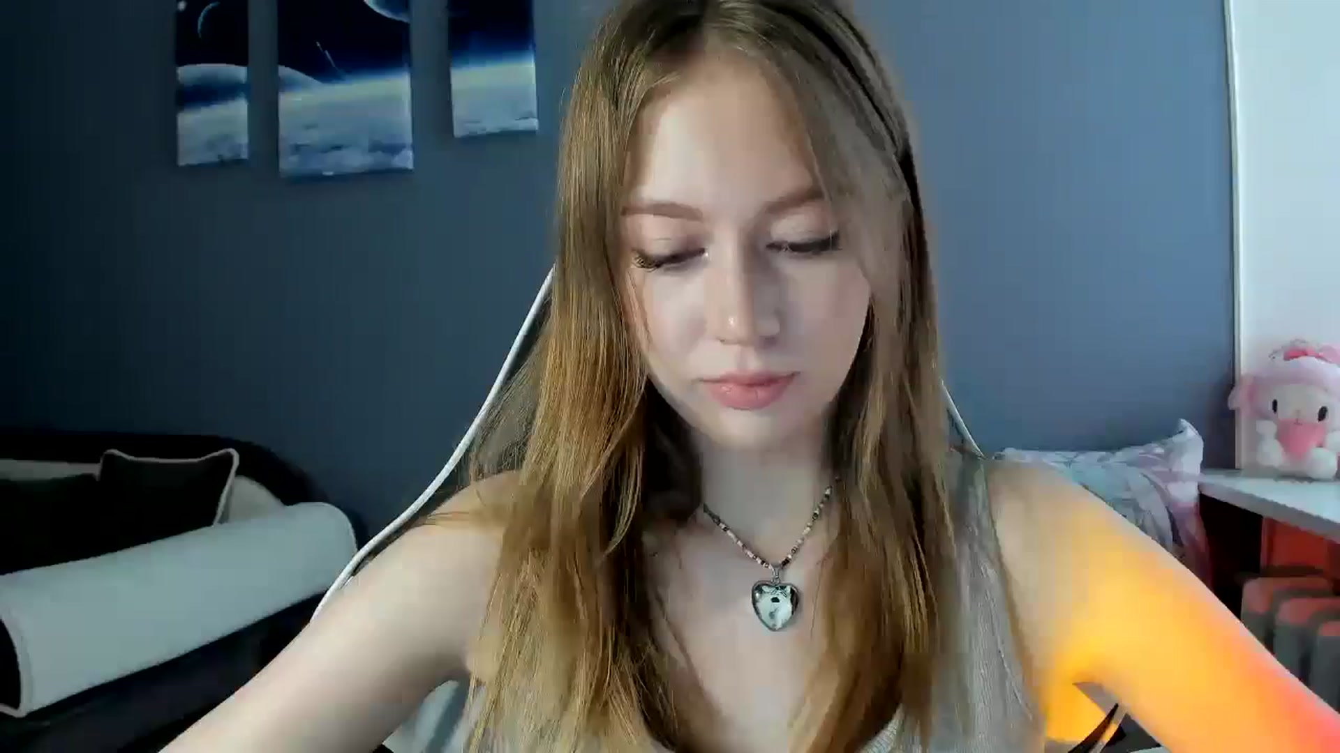Gallery image thumbnail from RoboSasha's myfreecams stream on, 07/17/2025, 11:51 image 3 of 20