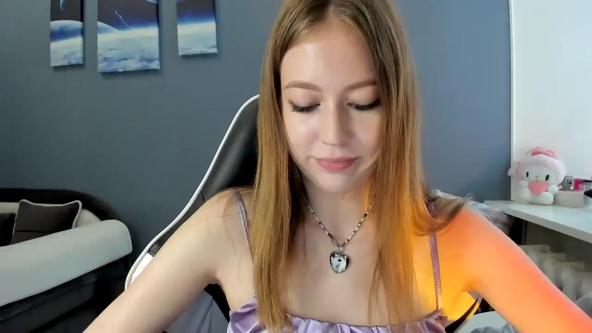 Gallery image thumbnail from RoboSasha's myfreecams stream on, 07/18/2025, 12:25 image 20 of 20