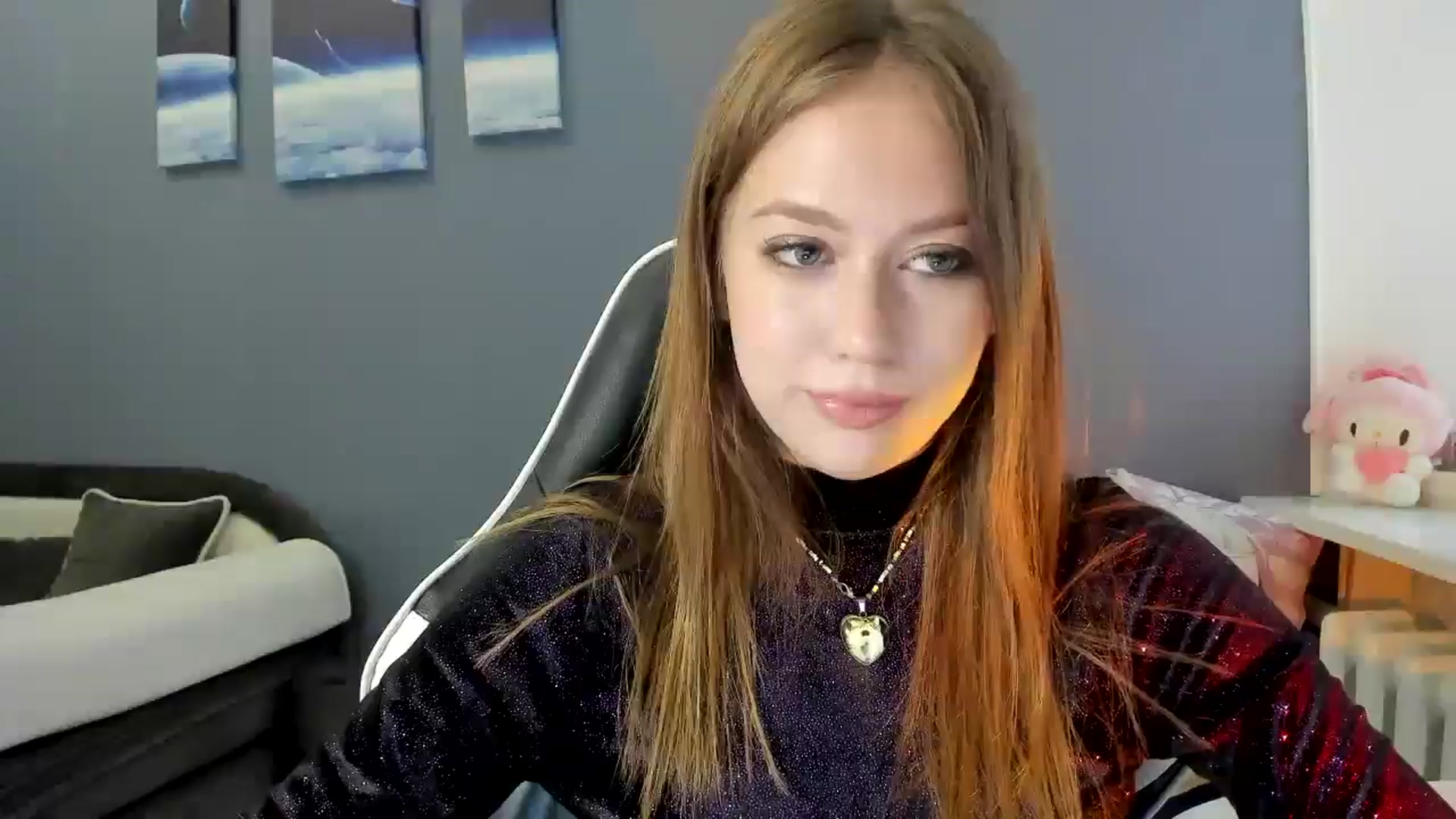 Gallery image thumbnail from RoboSasha's myfreecams stream on, 07/20/2025, 11:48 image 9 of 20