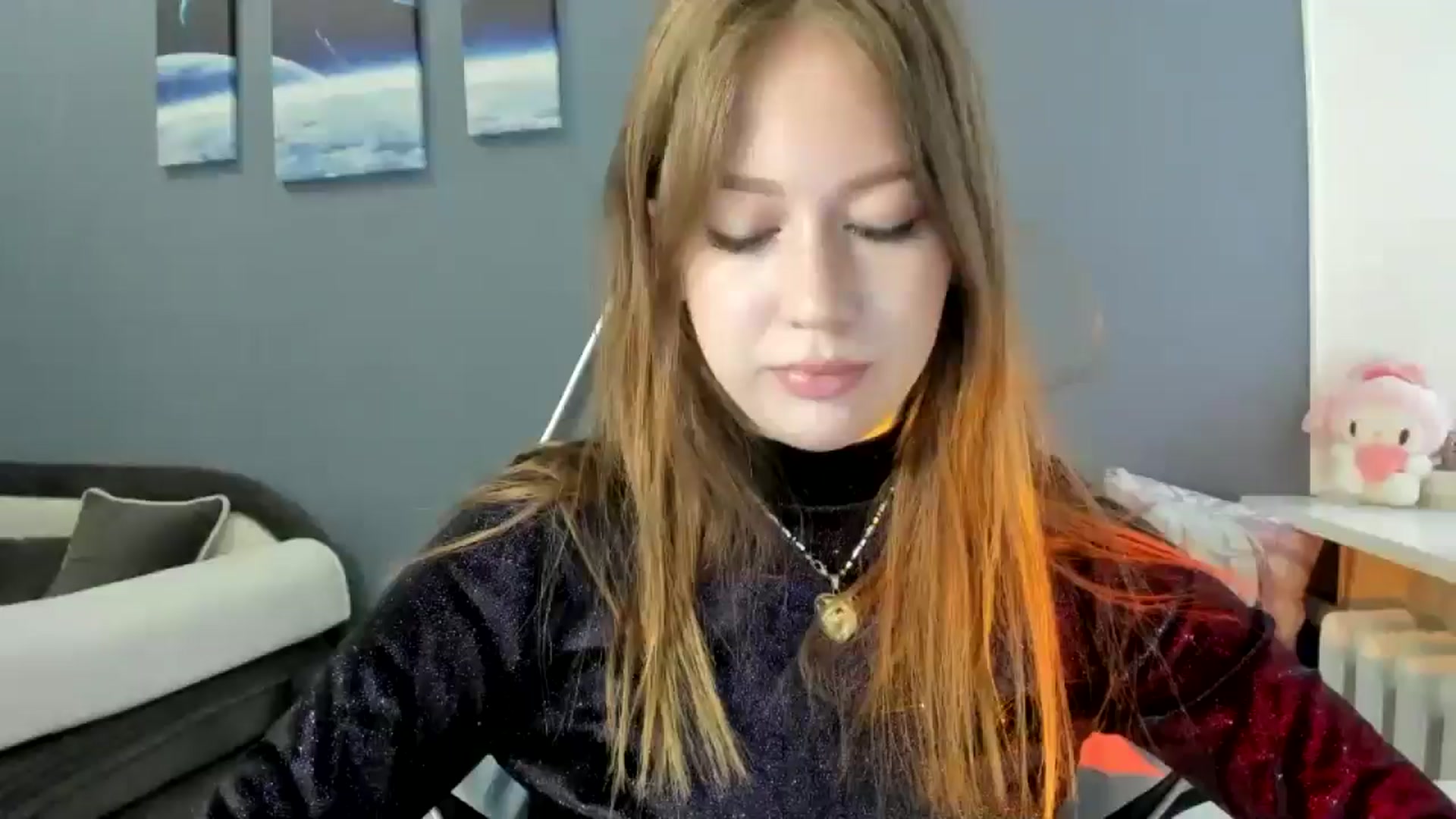 Gallery image thumbnail from RoboSasha's myfreecams stream on, 07/20/2025, 11:48 image 6 of 20