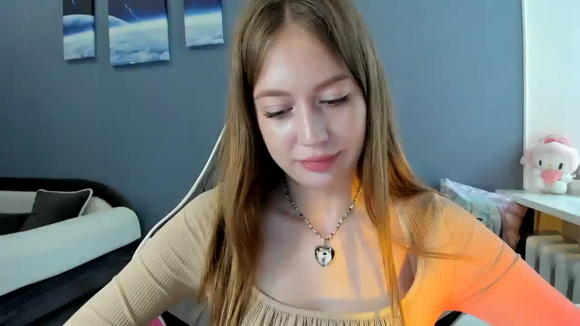 Gallery image thumbnail from RoboSasha's myfreecams stream on, 07/23/2025, 12:39 image 15 of 20