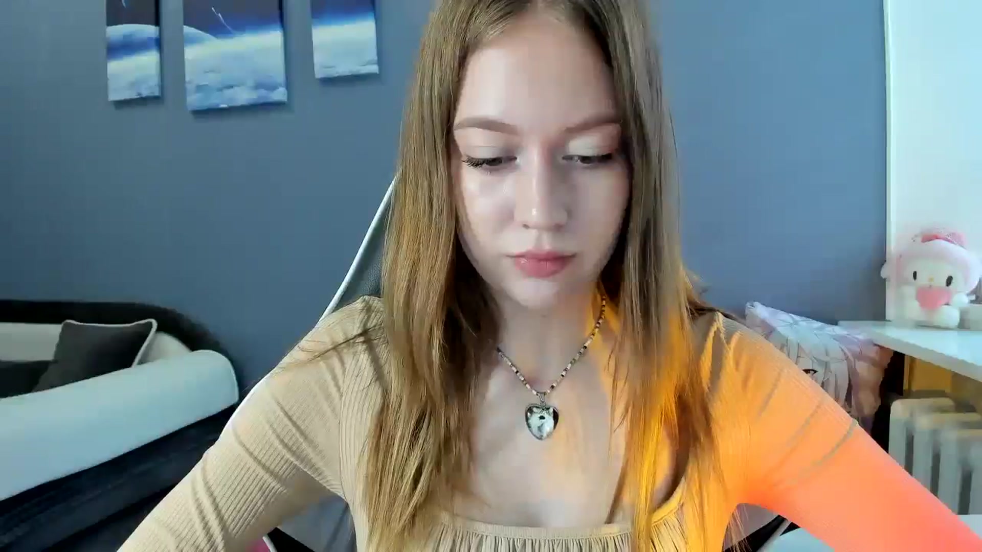 Gallery image thumbnail from RoboSasha's myfreecams stream on, 07/23/2025, 12:39 image 9 of 20