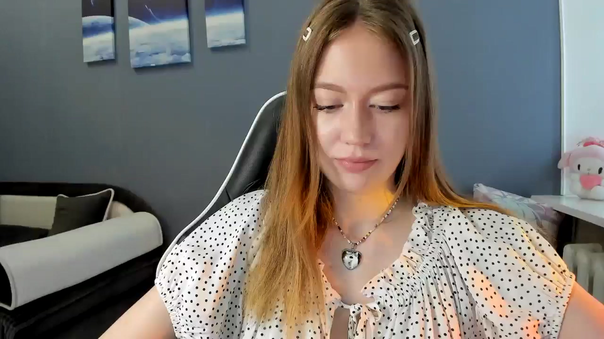 Gallery image thumbnail from RoboSasha's myfreecams stream on, 07/27/2025, 10:52 image 4 of 20