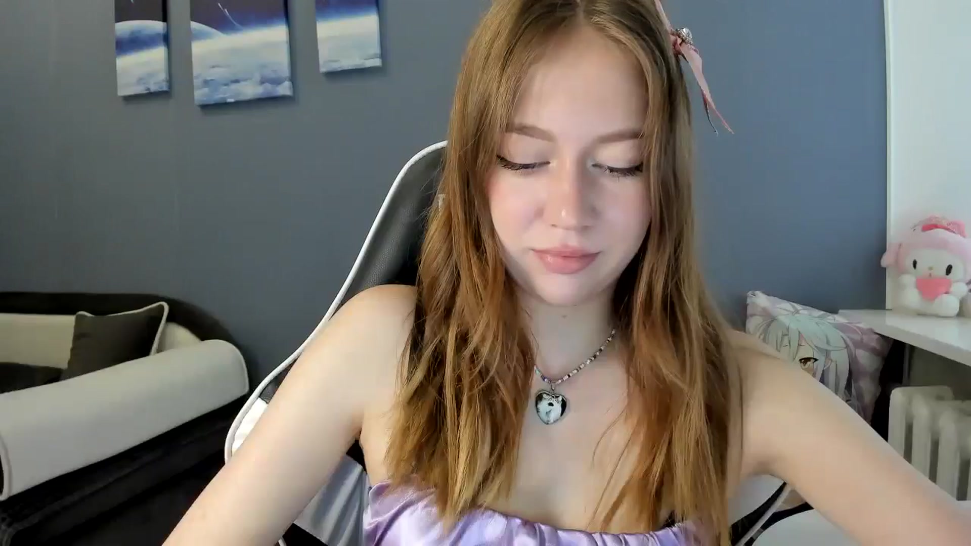 Gallery image thumbnail from RoboSasha's myfreecams stream on, 07/28/2025, 10:25 image 12 of 20