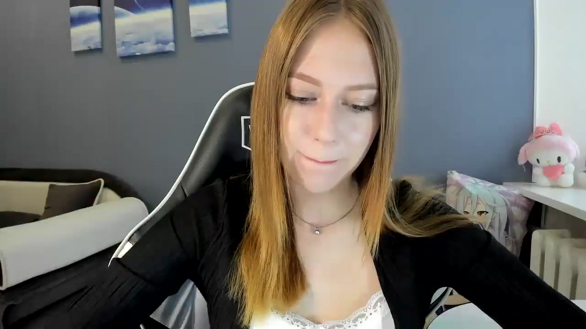Gallery image thumbnail from RoboSasha's myfreecams stream on, 08/04/2025, 11:29 image 1 of 20
