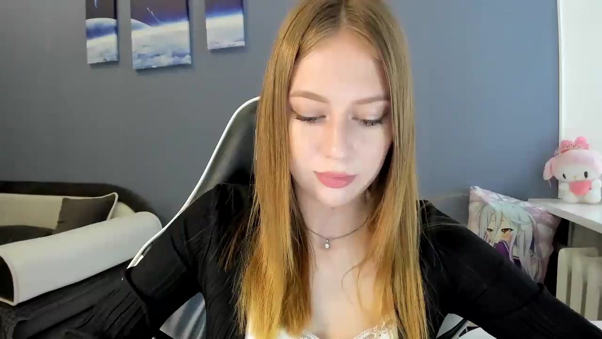 Gallery image thumbnail from RoboSasha's myfreecams stream on, 08/04/2025, 11:29 image 19 of 20