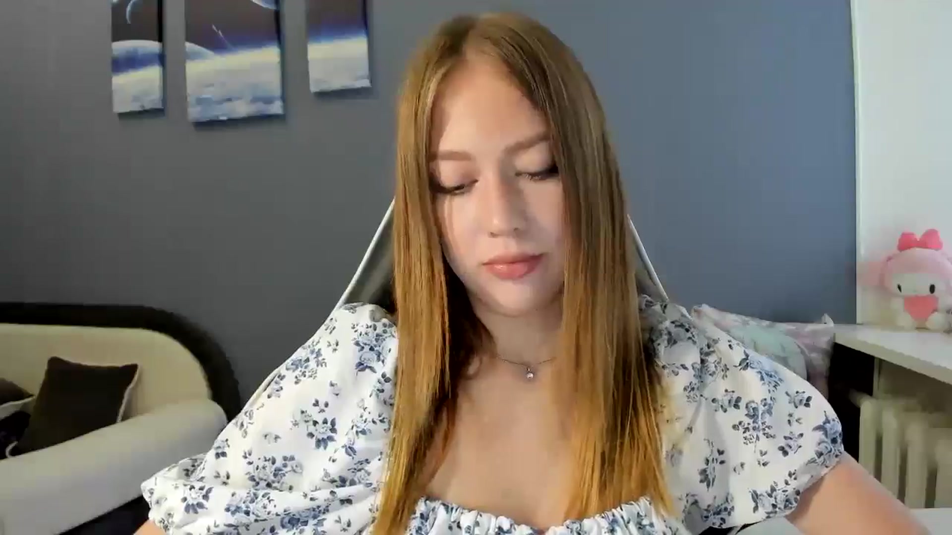 Gallery image thumbnail from RoboSasha's myfreecams stream on, 08/08/2025, 11:14 image 17 of 20