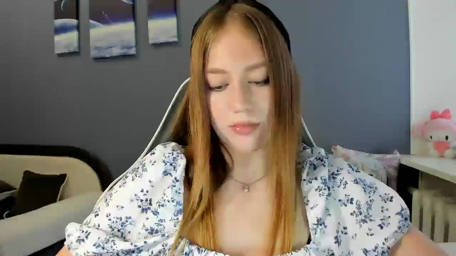 Gallery image thumbnail from RoboSasha's myfreecams stream on, 08/08/2025, 11:14 image 5 of 20