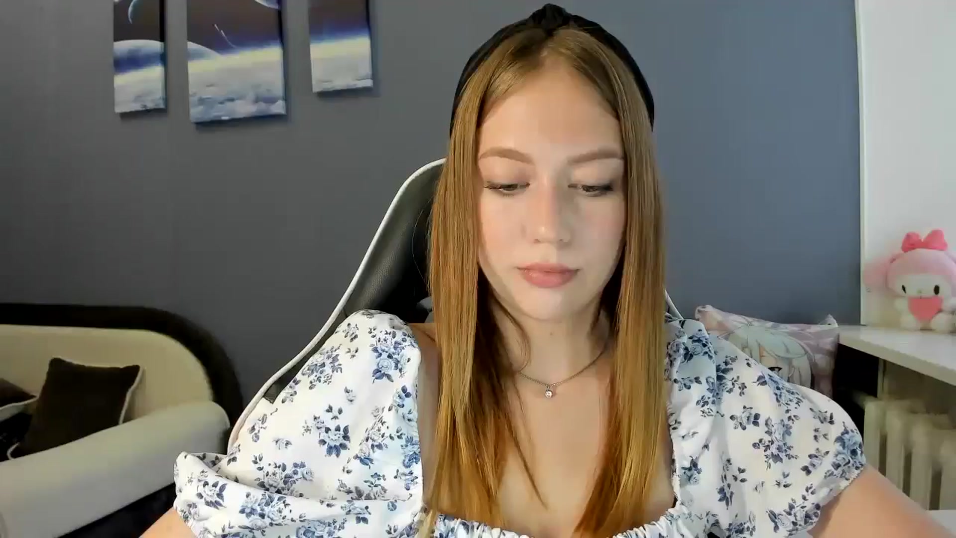 Gallery image thumbnail from RoboSasha's myfreecams stream on, 08/08/2025, 11:14 image 11 of 20