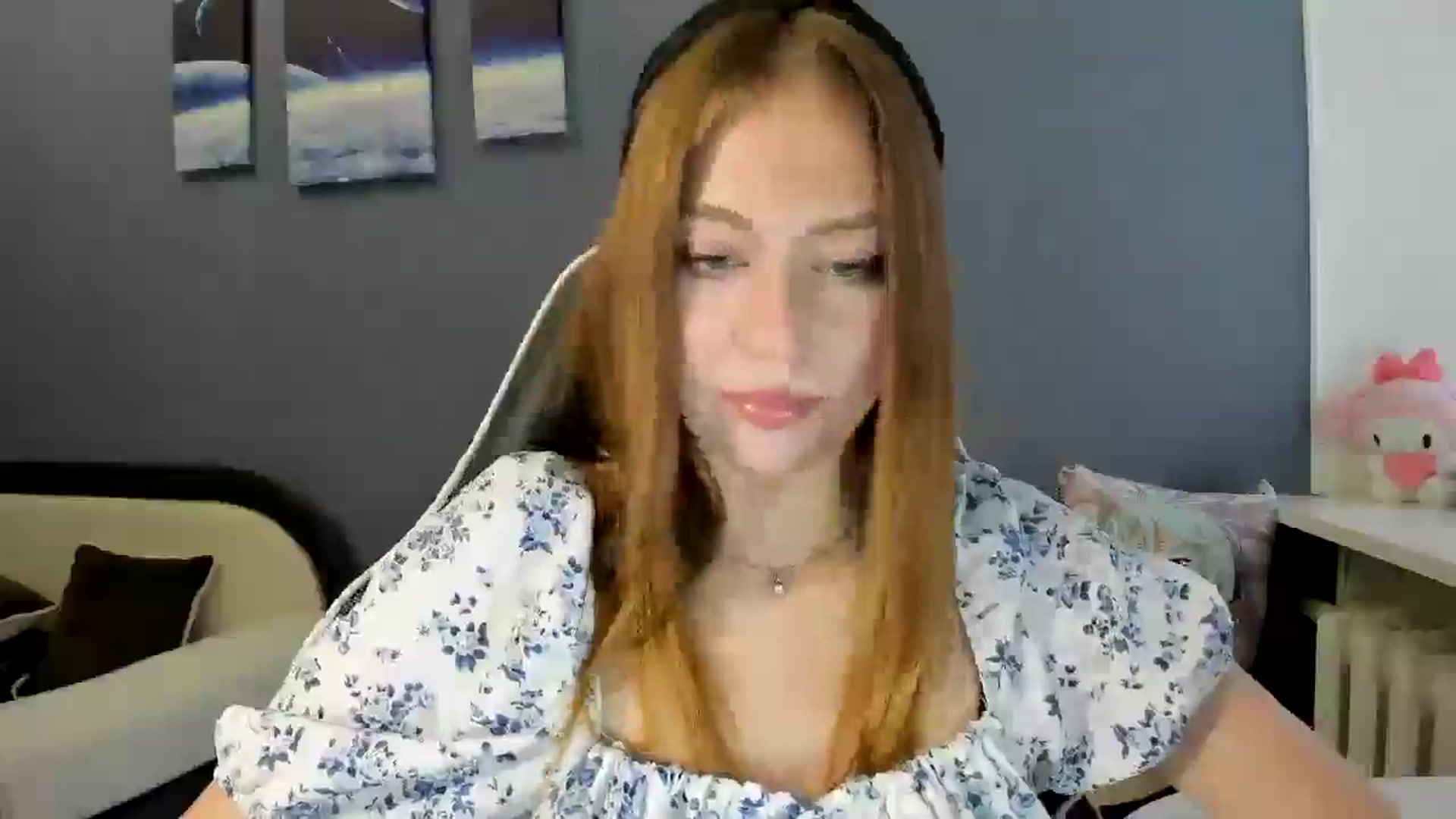 Gallery image thumbnail from RoboSasha's myfreecams stream on, 08/08/2025, 11:14 image 3 of 20