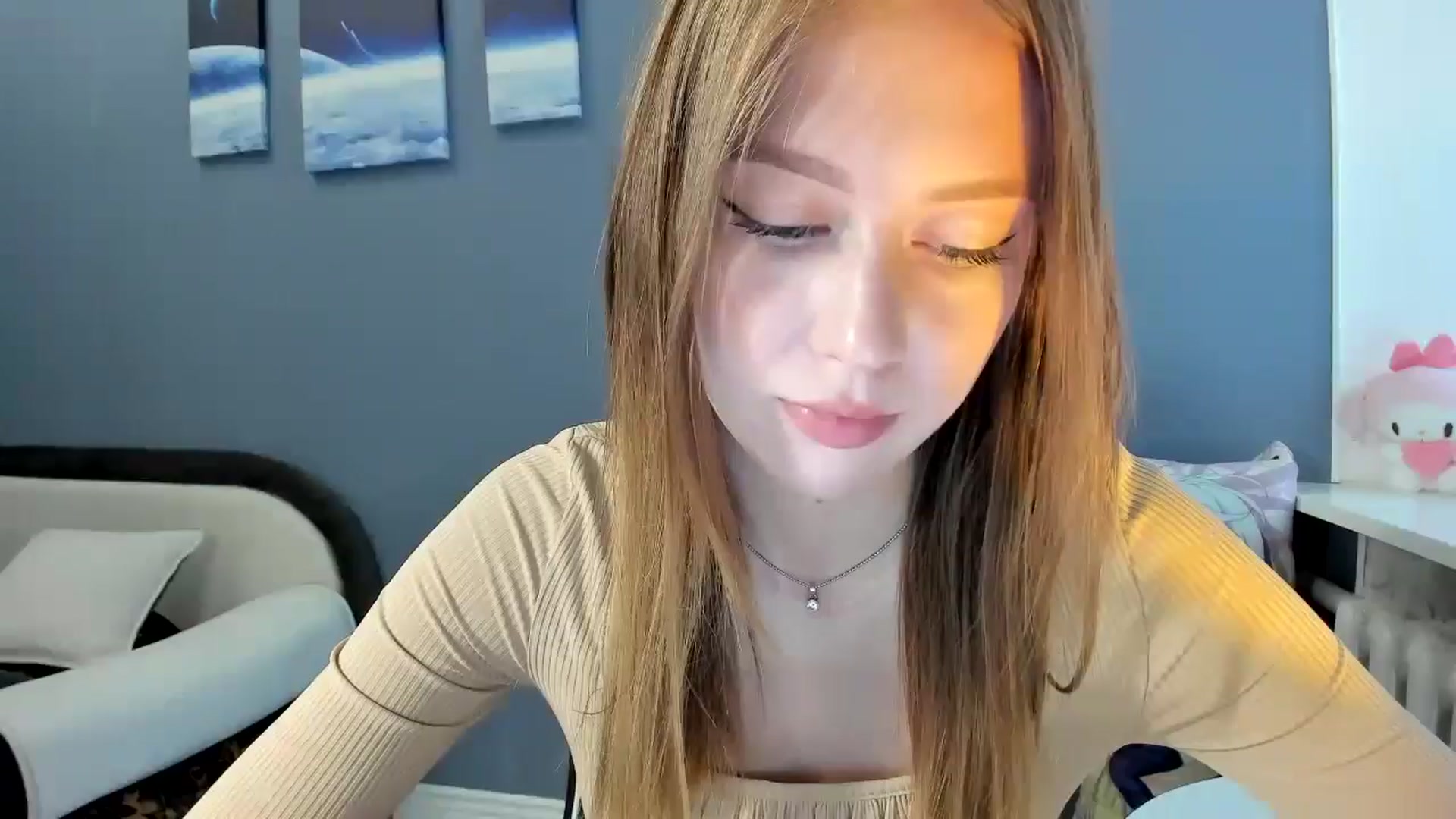 Gallery image thumbnail from RoboSasha's myfreecams stream on, 08/10/2025, 12:22 image 17 of 20