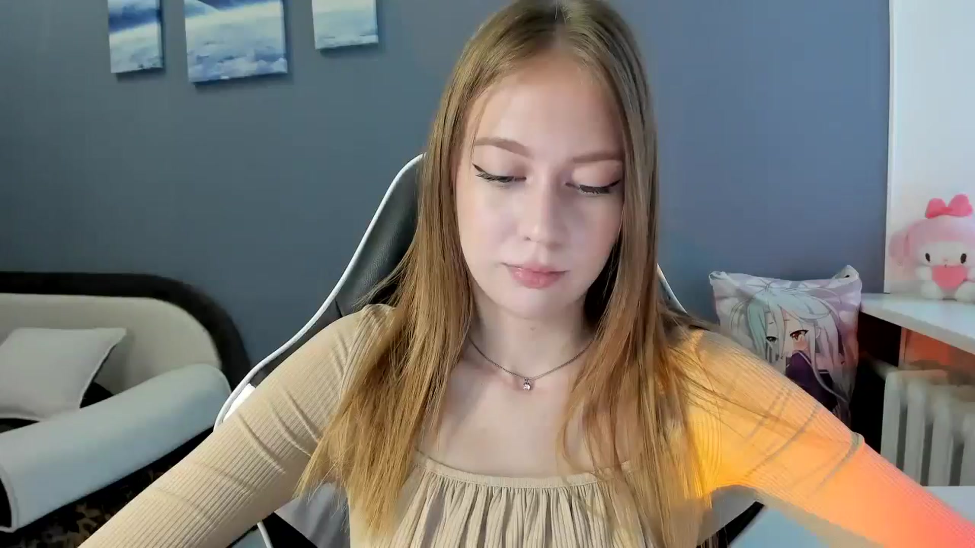 Gallery image thumbnail from RoboSasha's myfreecams stream on, 08/10/2025, 12:22 image 7 of 20