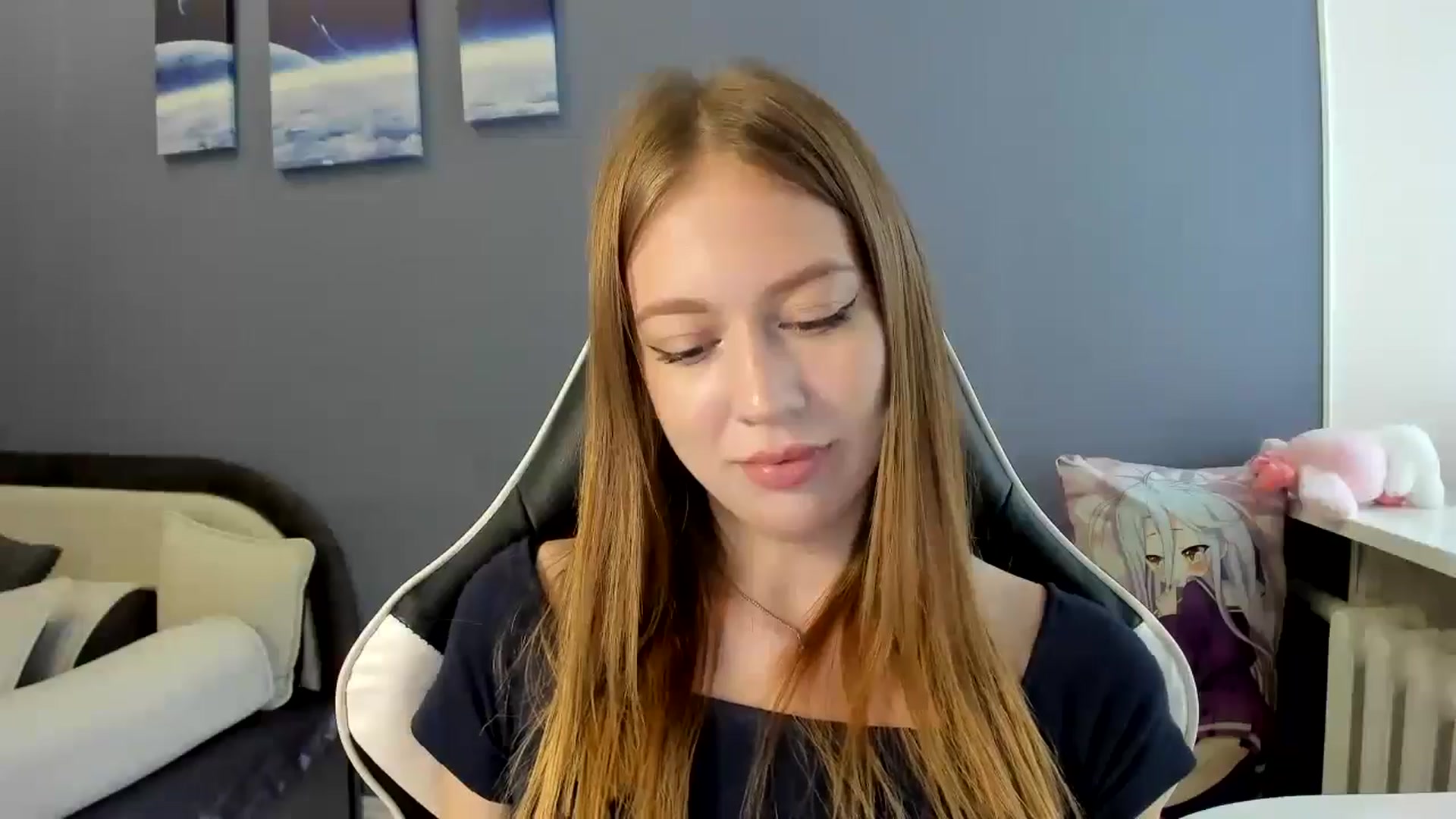 Gallery image thumbnail from RoboSasha's myfreecams stream on, 08/11/2025, 12:54 image 5 of 20