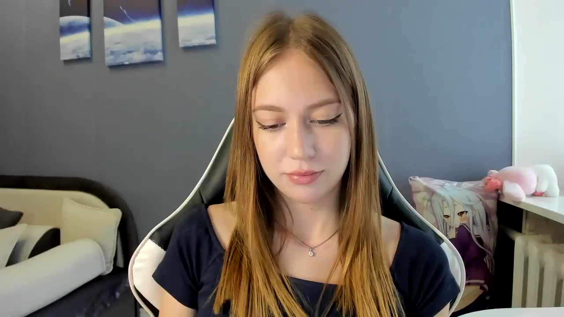Gallery image thumbnail from RoboSasha's myfreecams stream on, 08/11/2025, 12:54 image 3 of 20
