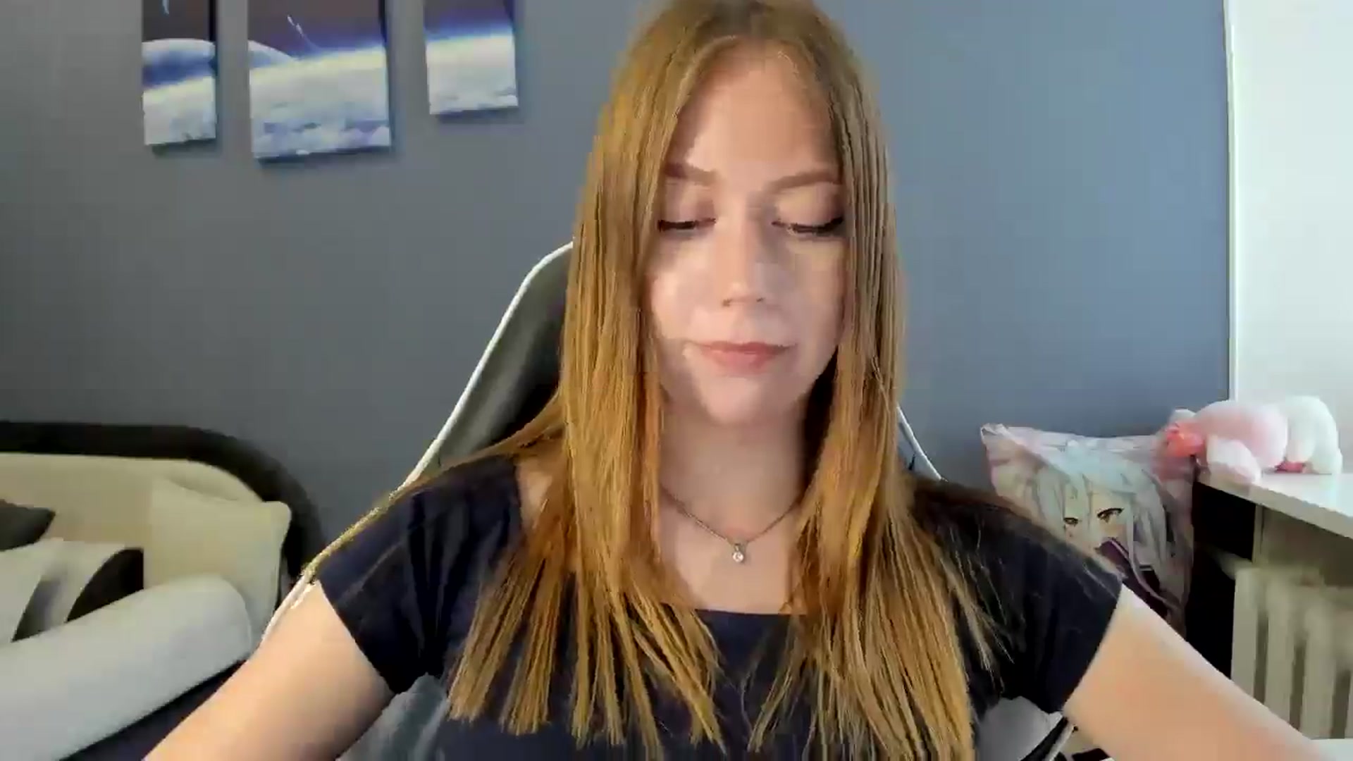 Gallery image thumbnail from RoboSasha's myfreecams stream on, 08/11/2025, 12:54 image 19 of 20