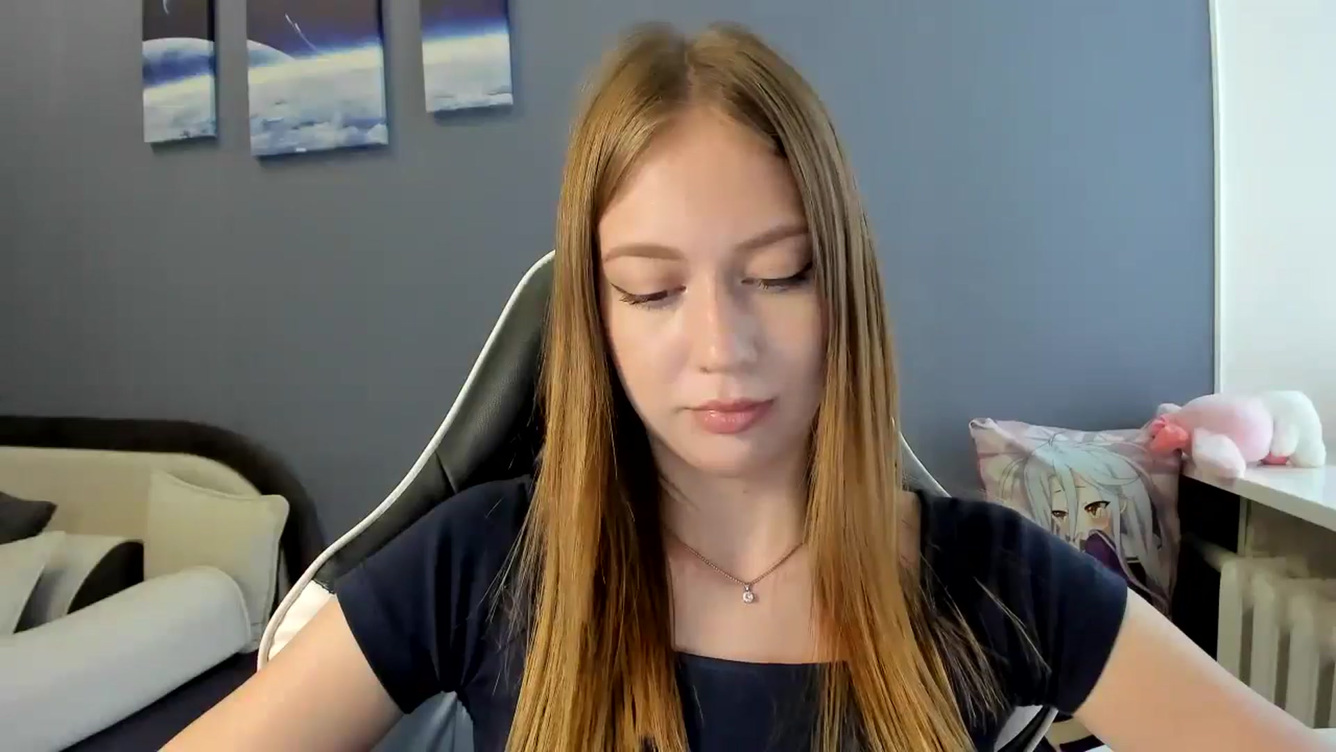 Gallery image thumbnail from RoboSasha's myfreecams stream on, 08/11/2025, 12:54 image 16 of 20