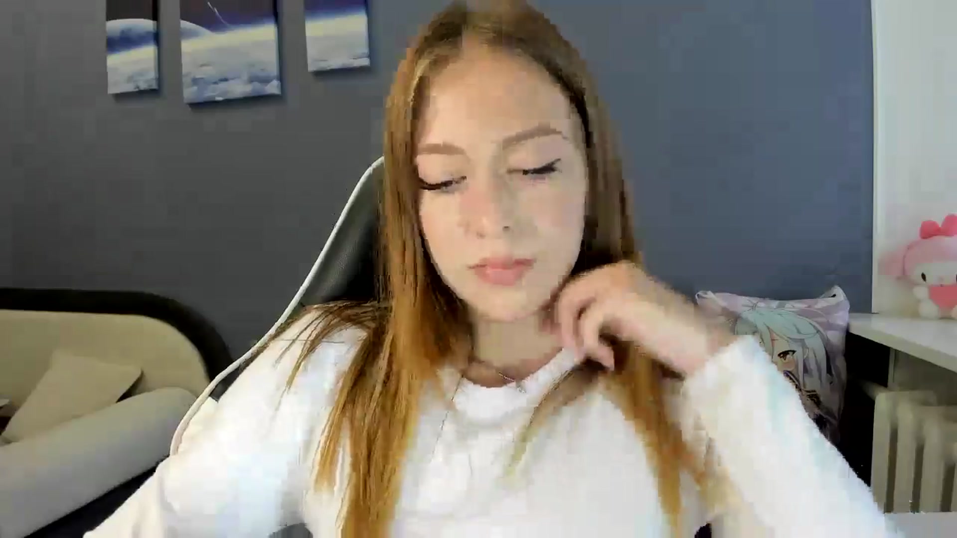 Gallery image thumbnail from RoboSasha's myfreecams stream on, 08/13/2025, 12:06 image 7 of 20