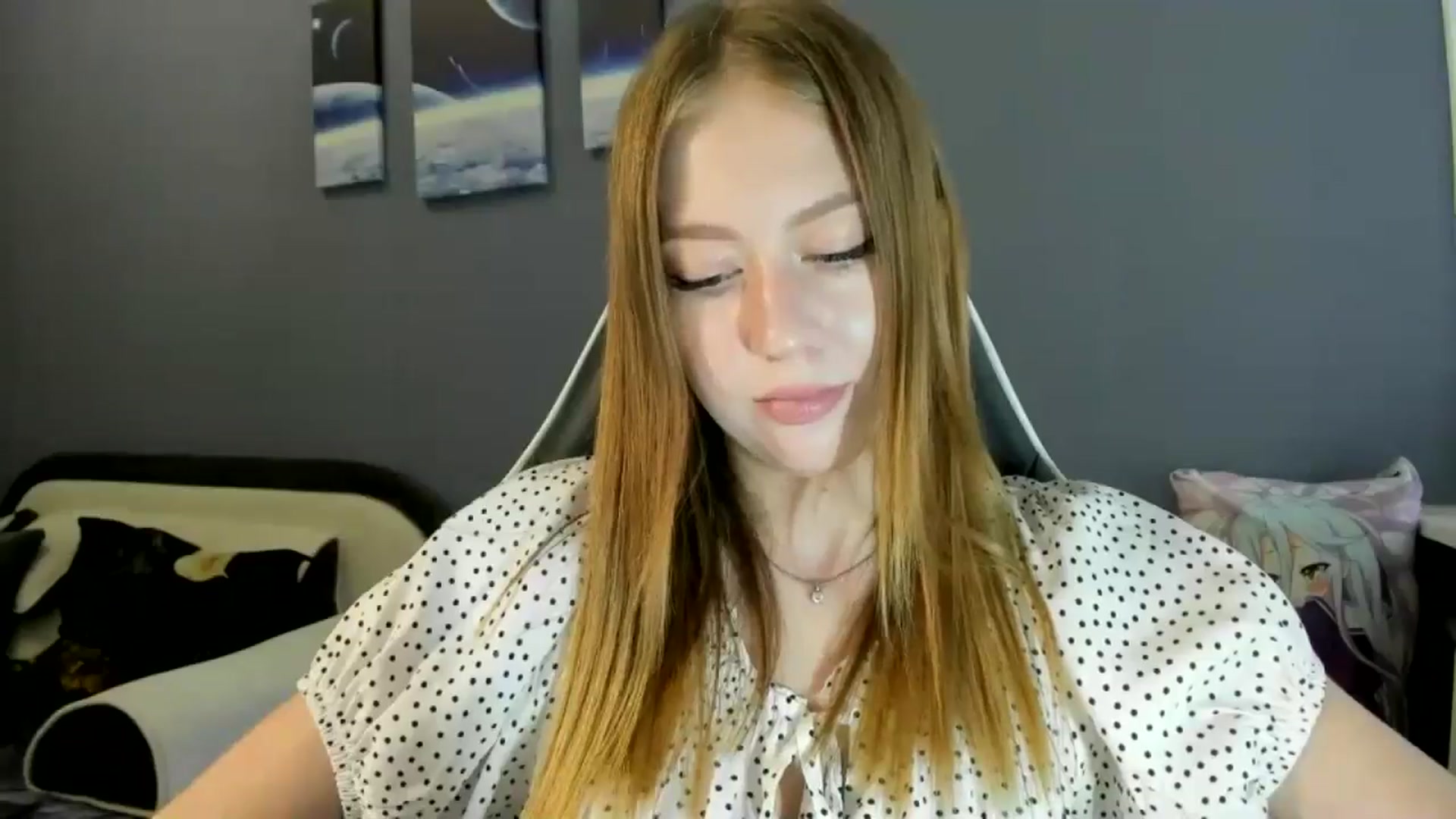 Gallery image thumbnail from RoboSasha's myfreecams stream on, 08/14/2025, 11:59 image 19 of 20