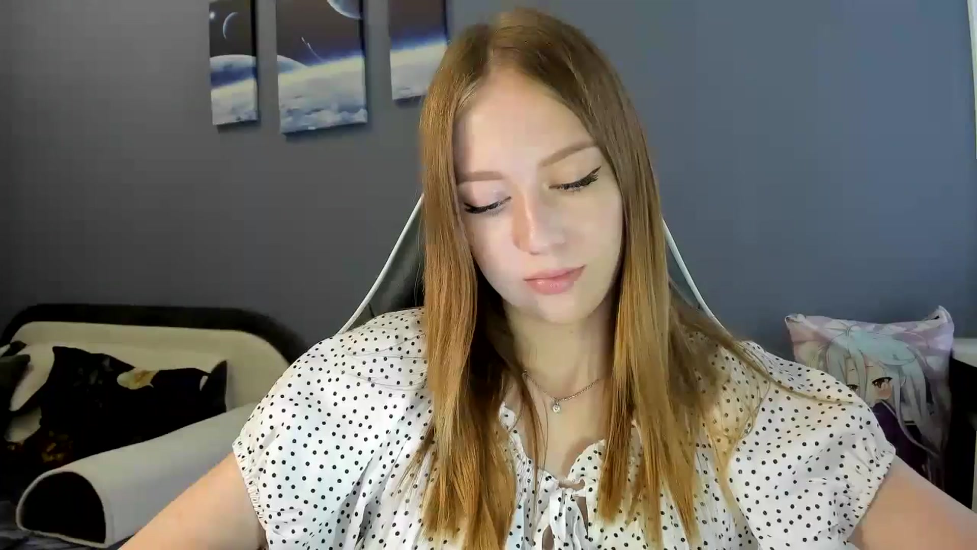 Gallery image thumbnail from RoboSasha's myfreecams stream on, 08/14/2025, 11:59 image 5 of 20