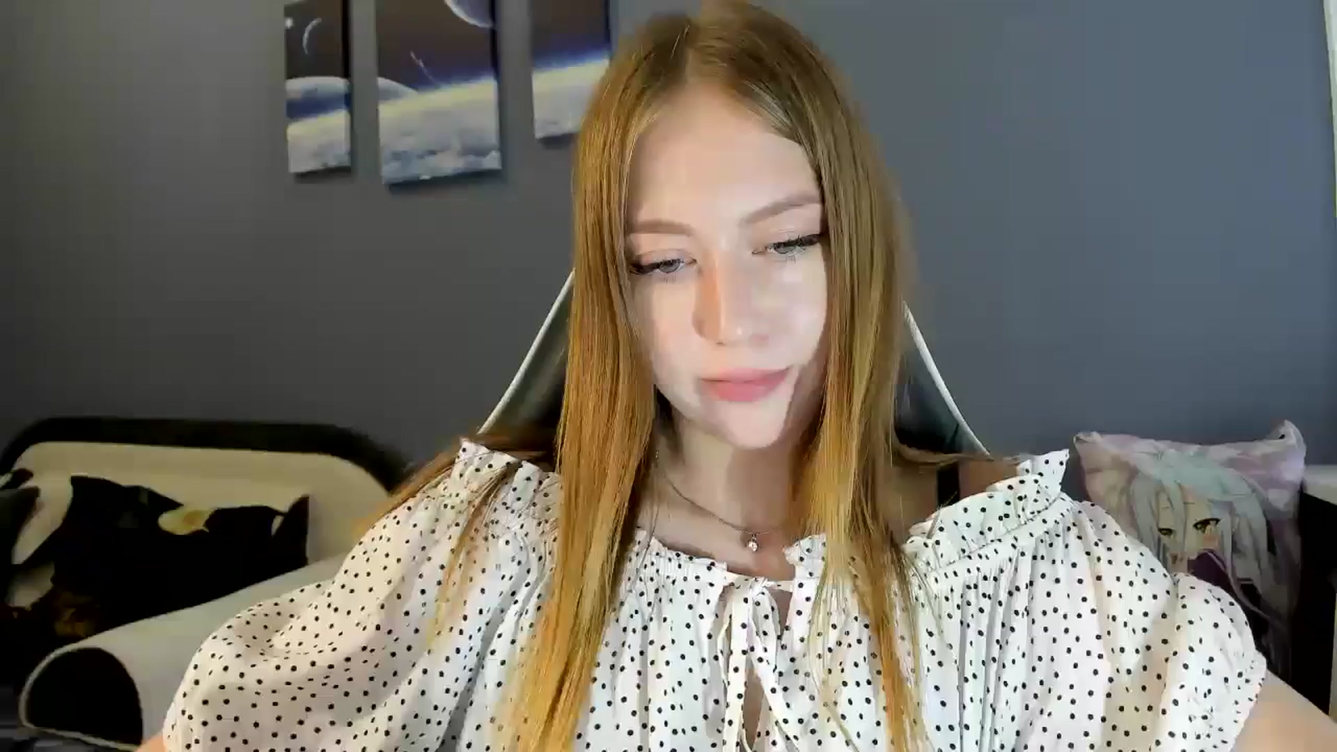 Gallery image thumbnail from RoboSasha's myfreecams stream on, 08/14/2025, 12:35 image 8 of 20