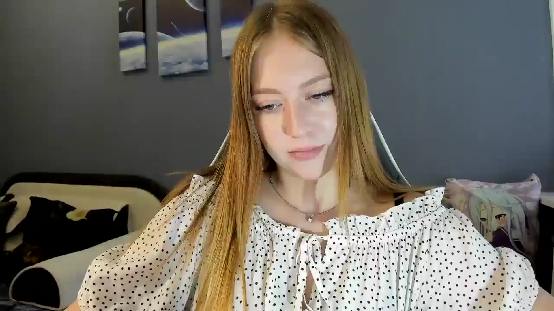 Gallery image thumbnail from RoboSasha's myfreecams stream on, 08/14/2025, 12:35 image 4 of 20