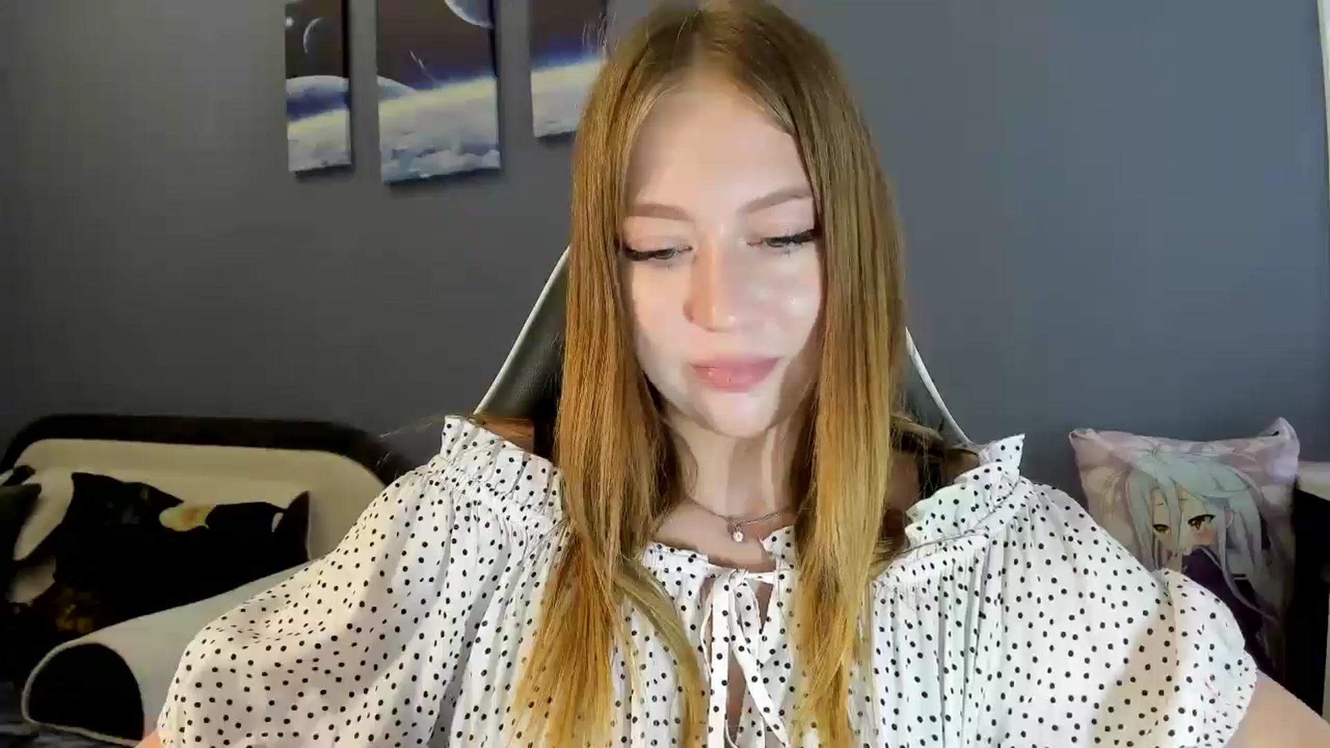 Gallery image thumbnail from RoboSasha's myfreecams stream on, 08/14/2025, 12:35 image 16 of 20