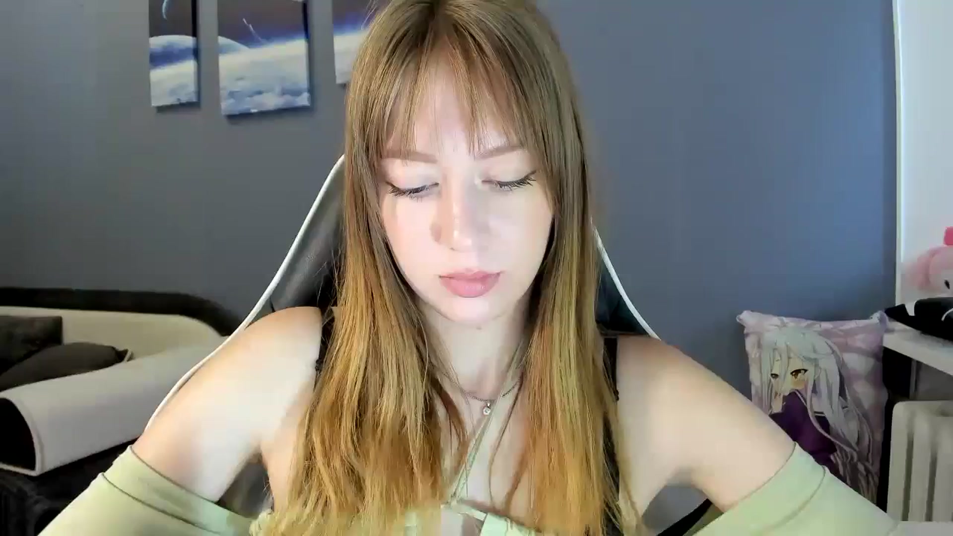 Gallery image thumbnail from RoboSasha's myfreecams stream on, 08/26/2025, 09:53 image 12 of 20