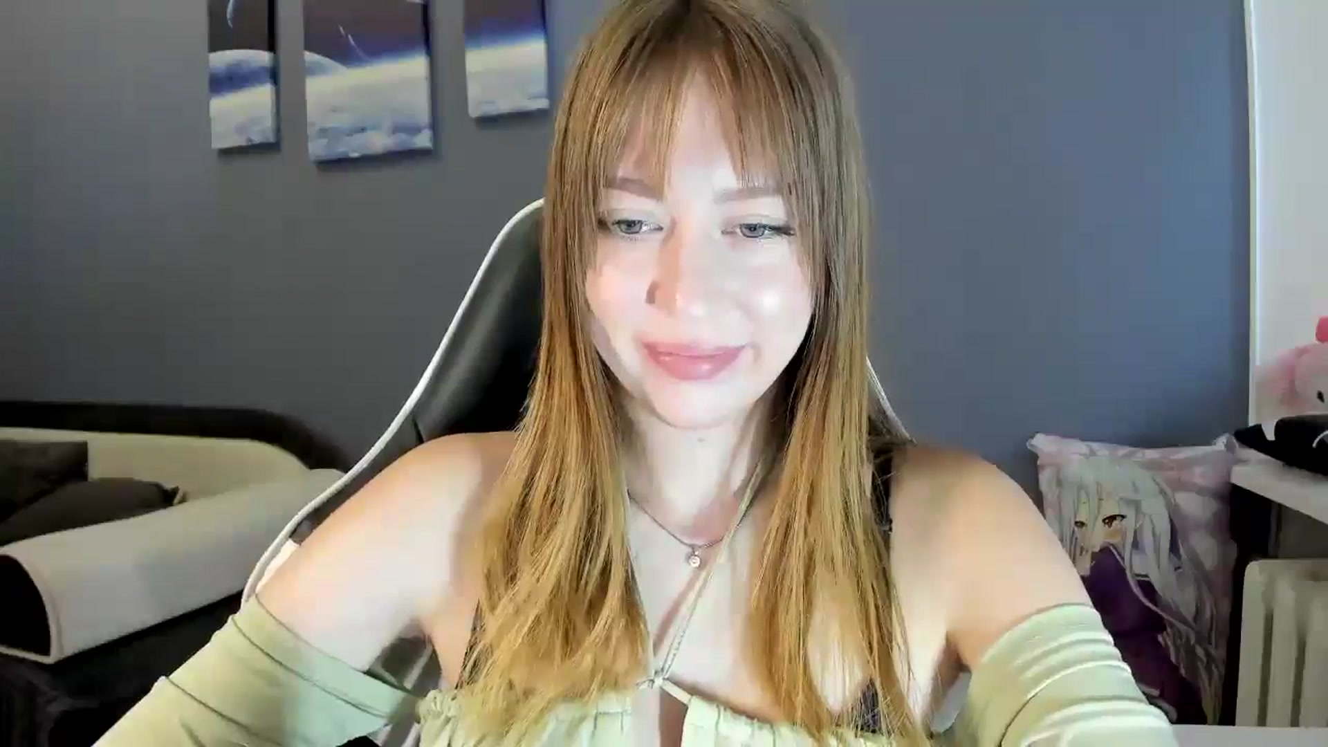 Gallery image thumbnail from RoboSasha's myfreecams stream on, 08/26/2025, 10:56 image 5 of 20