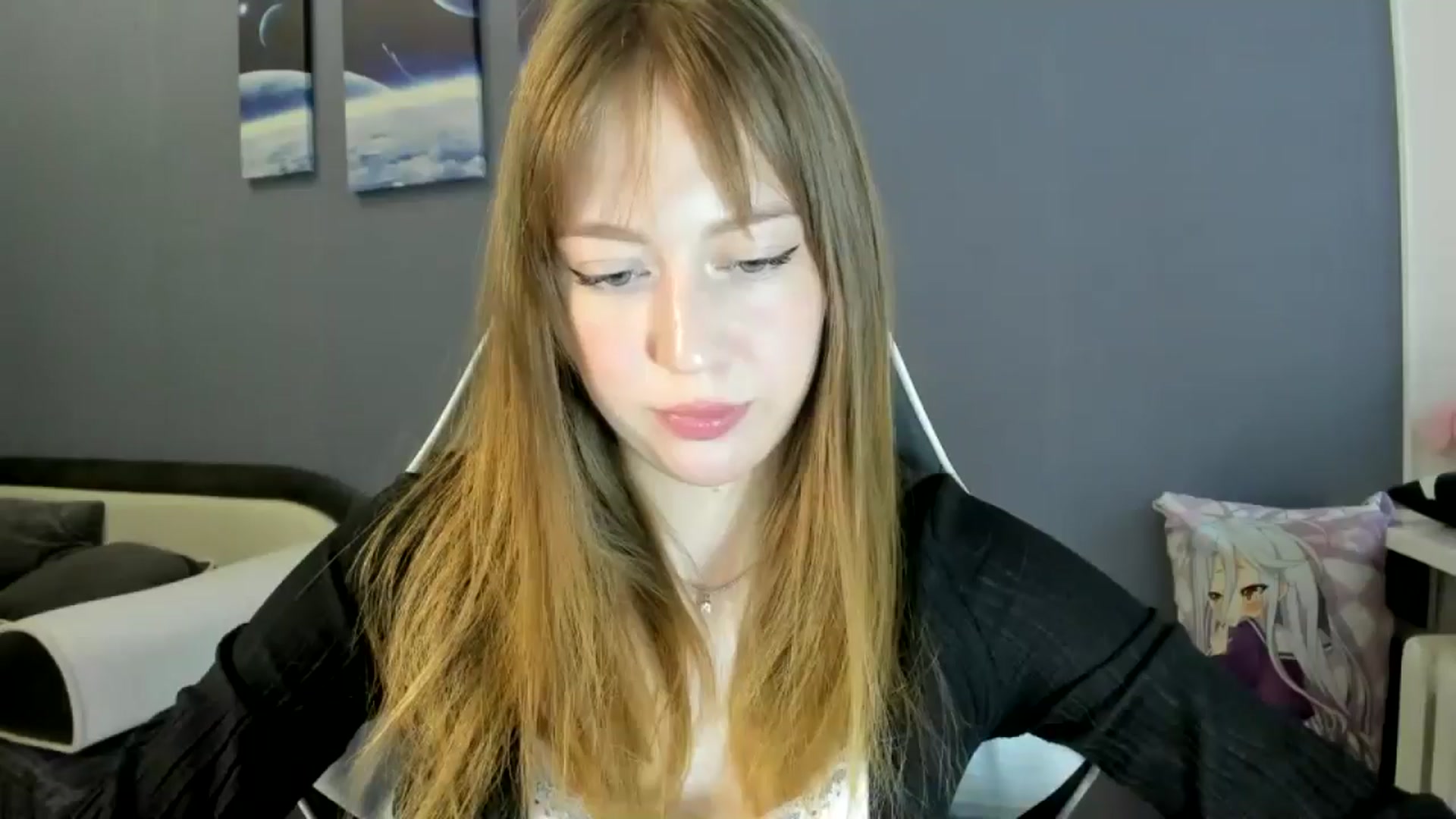 Gallery image thumbnail from RoboSasha's myfreecams stream on, 08/27/2025, 13:07 image 8 of 20