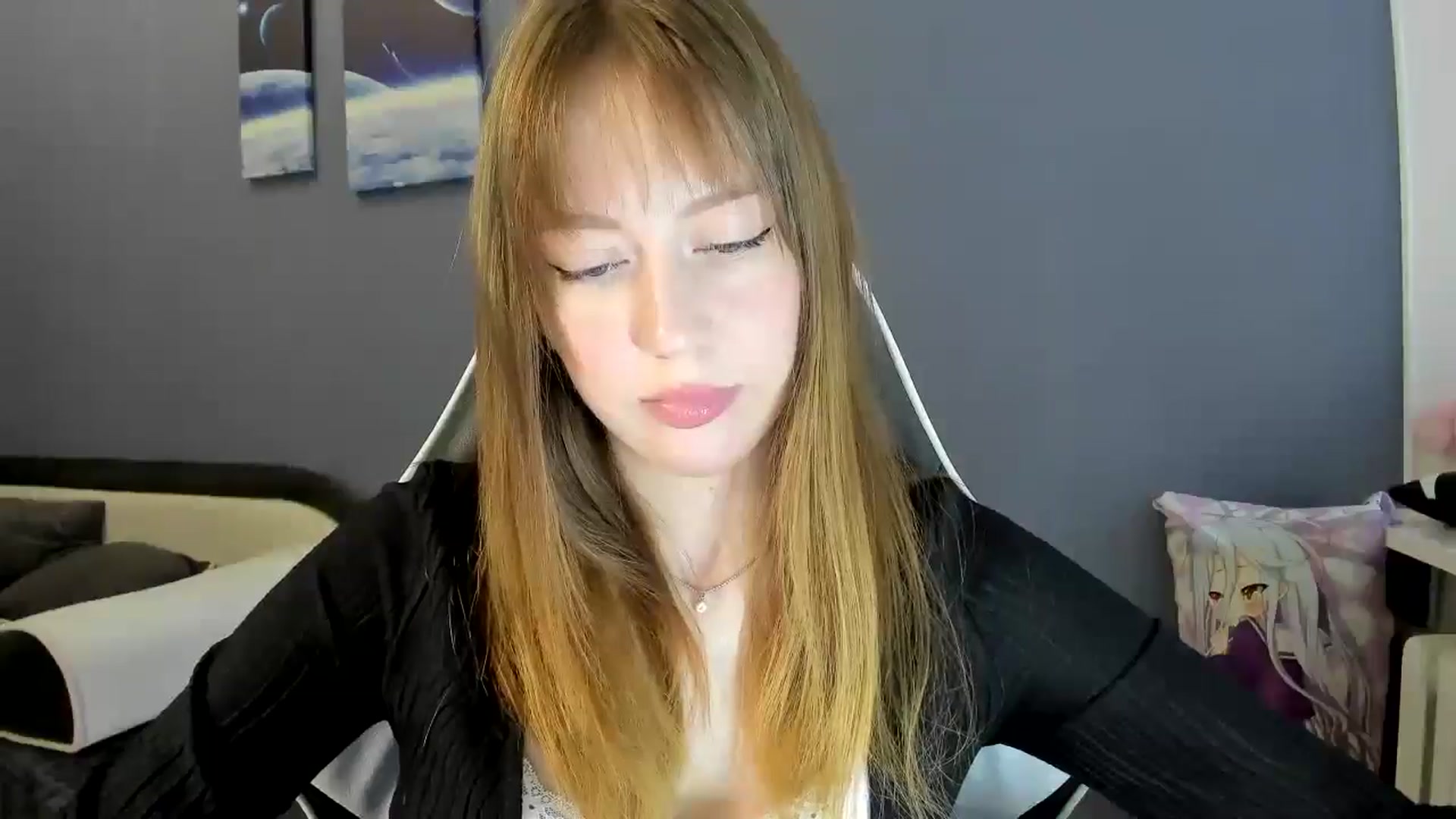 Gallery image thumbnail from RoboSasha's myfreecams stream on, 08/27/2025, 13:07 image 7 of 20