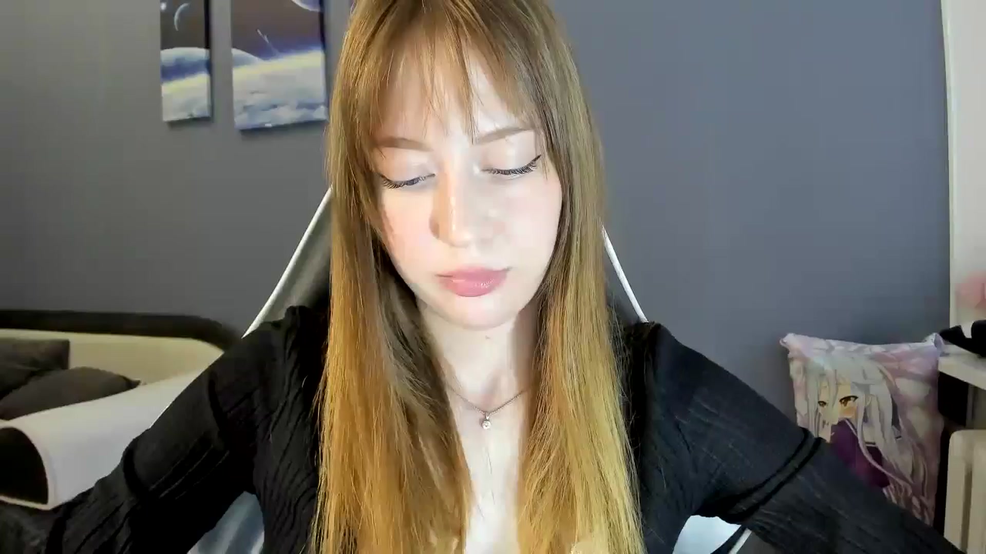 Gallery image thumbnail from RoboSasha's myfreecams stream on, 08/27/2025, 13:07 image 11 of 20