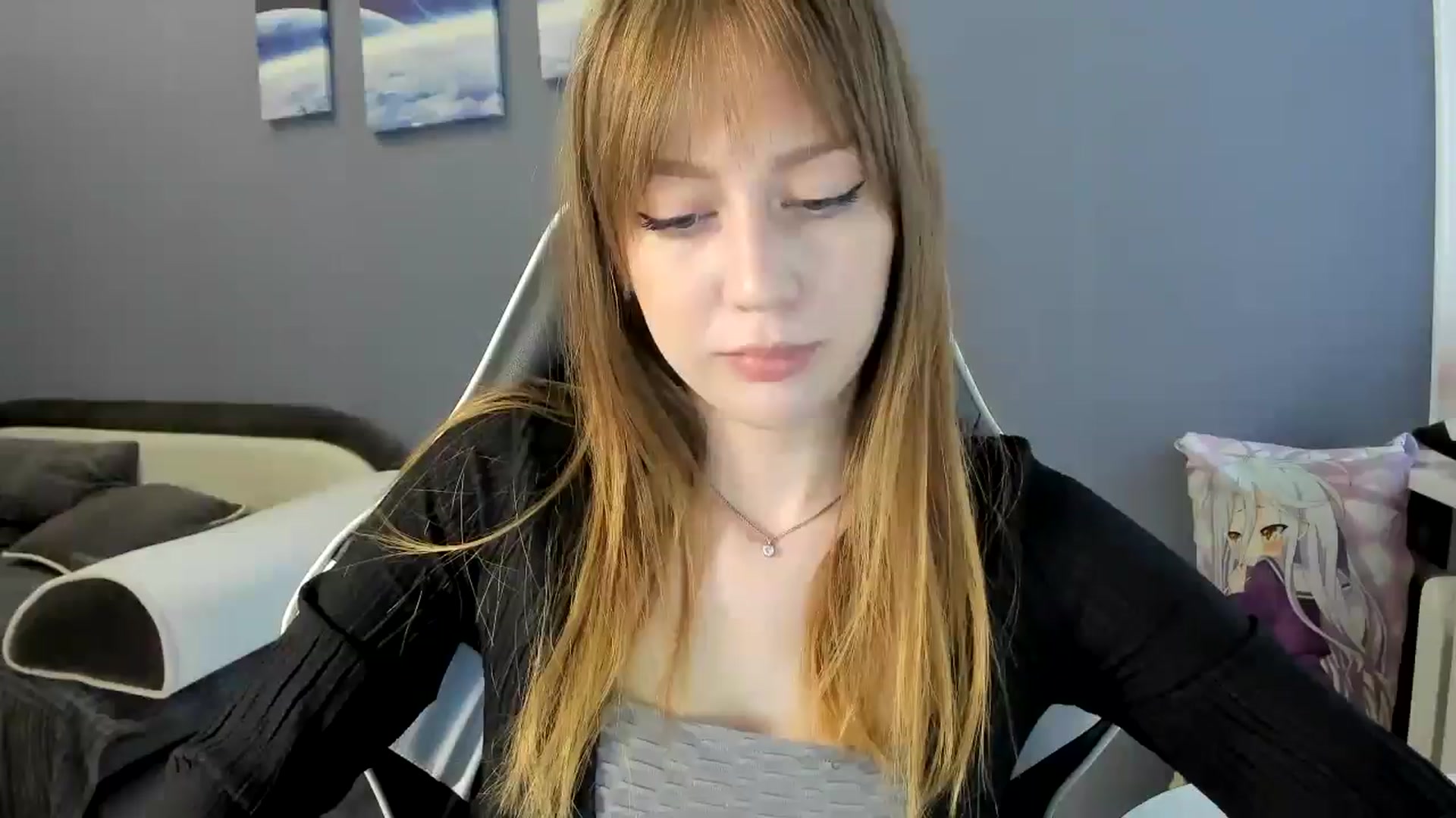 Gallery image thumbnail from RoboSasha's myfreecams stream on, 08/28/2025, 13:45 image 1 of 20