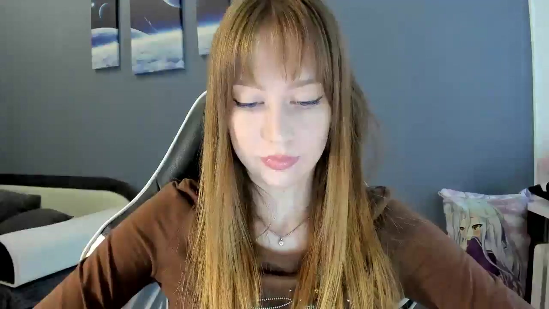 Gallery image thumbnail from RoboSasha's myfreecams stream on, 08/29/2025, 11:59 image 2 of 20