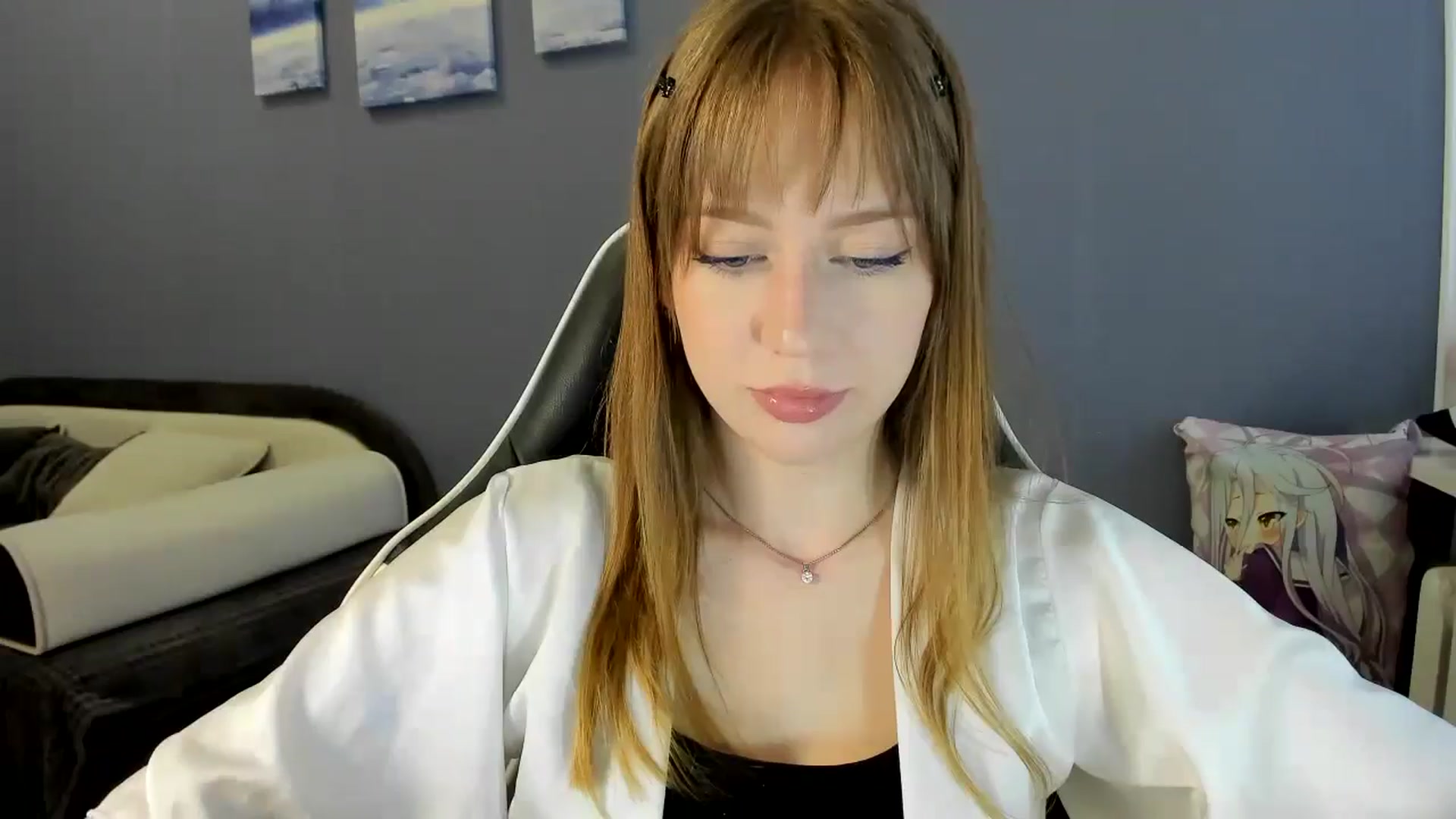 Gallery image thumbnail from RoboSasha's myfreecams stream on, 08/31/2025, 12:21 image 14 of 20