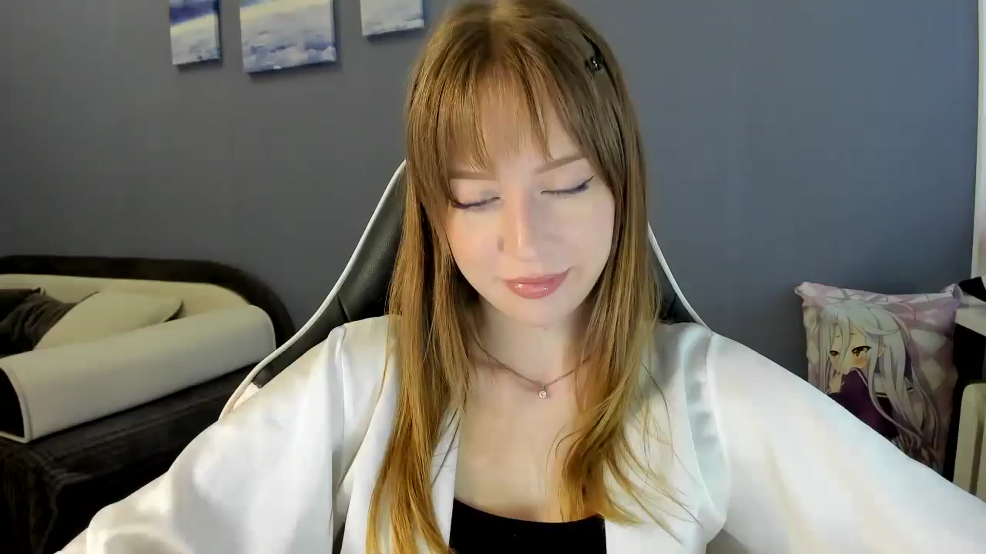 Gallery image thumbnail from RoboSasha's myfreecams stream on, 08/31/2025, 12:21 image 19 of 20