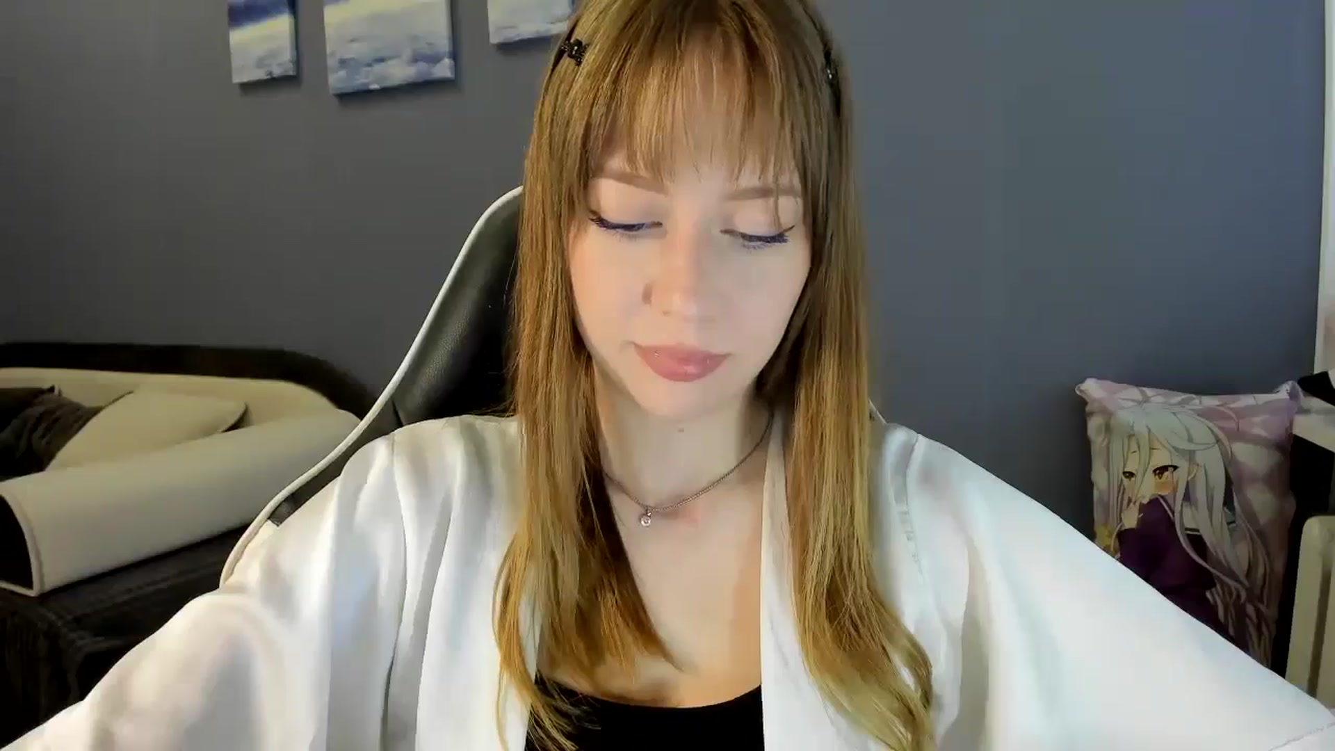 Gallery image thumbnail from RoboSasha's myfreecams stream on, 08/31/2025, 12:21 image 3 of 20
