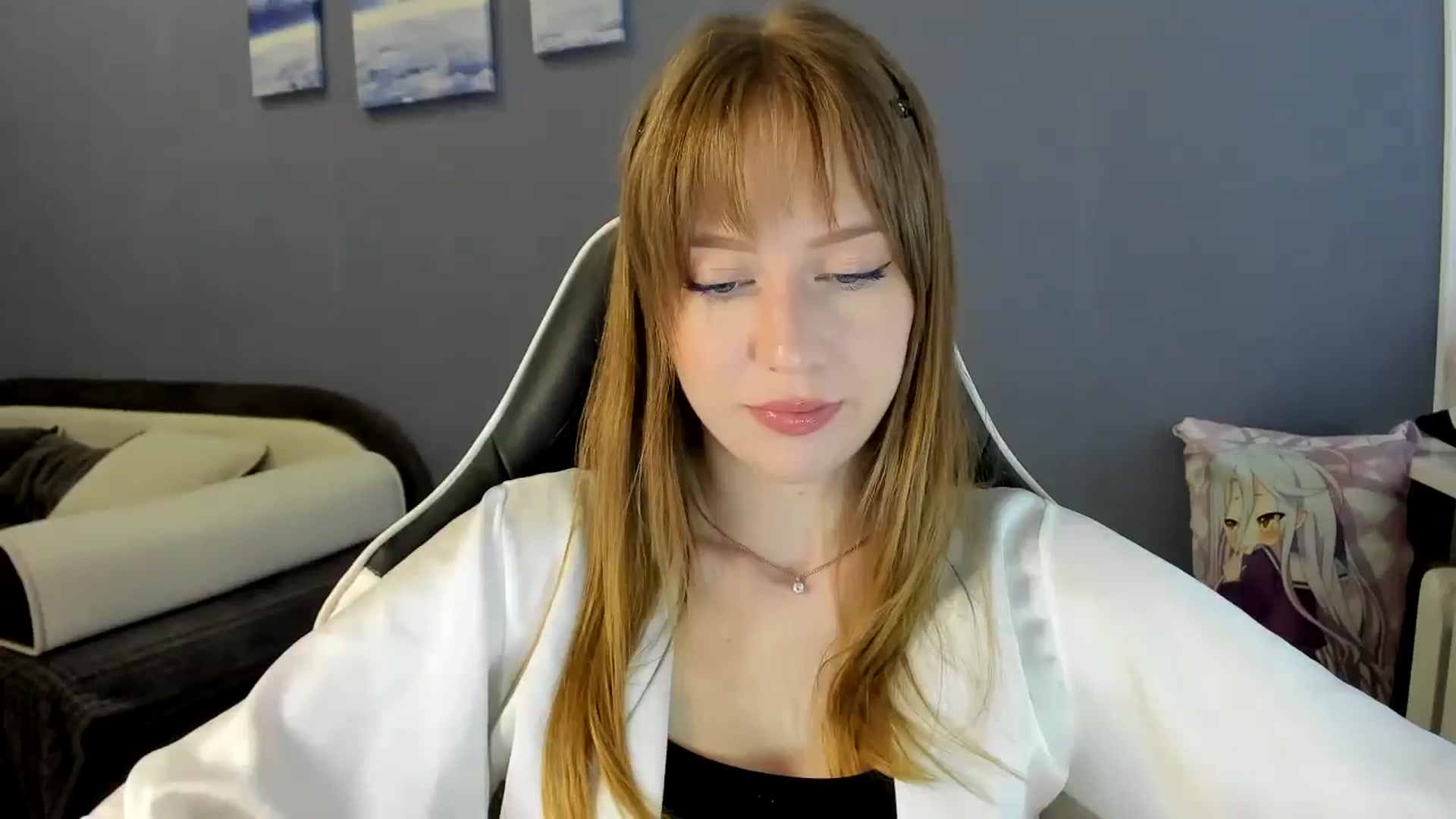 Gallery image thumbnail from RoboSasha's myfreecams stream on, 08/31/2025, 12:21 image 20 of 20