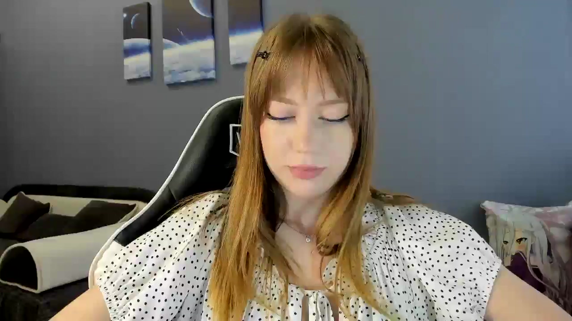 Gallery image thumbnail from RoboSasha's myfreecams stream on, 09/01/2025, 12:31 image 13 of 20