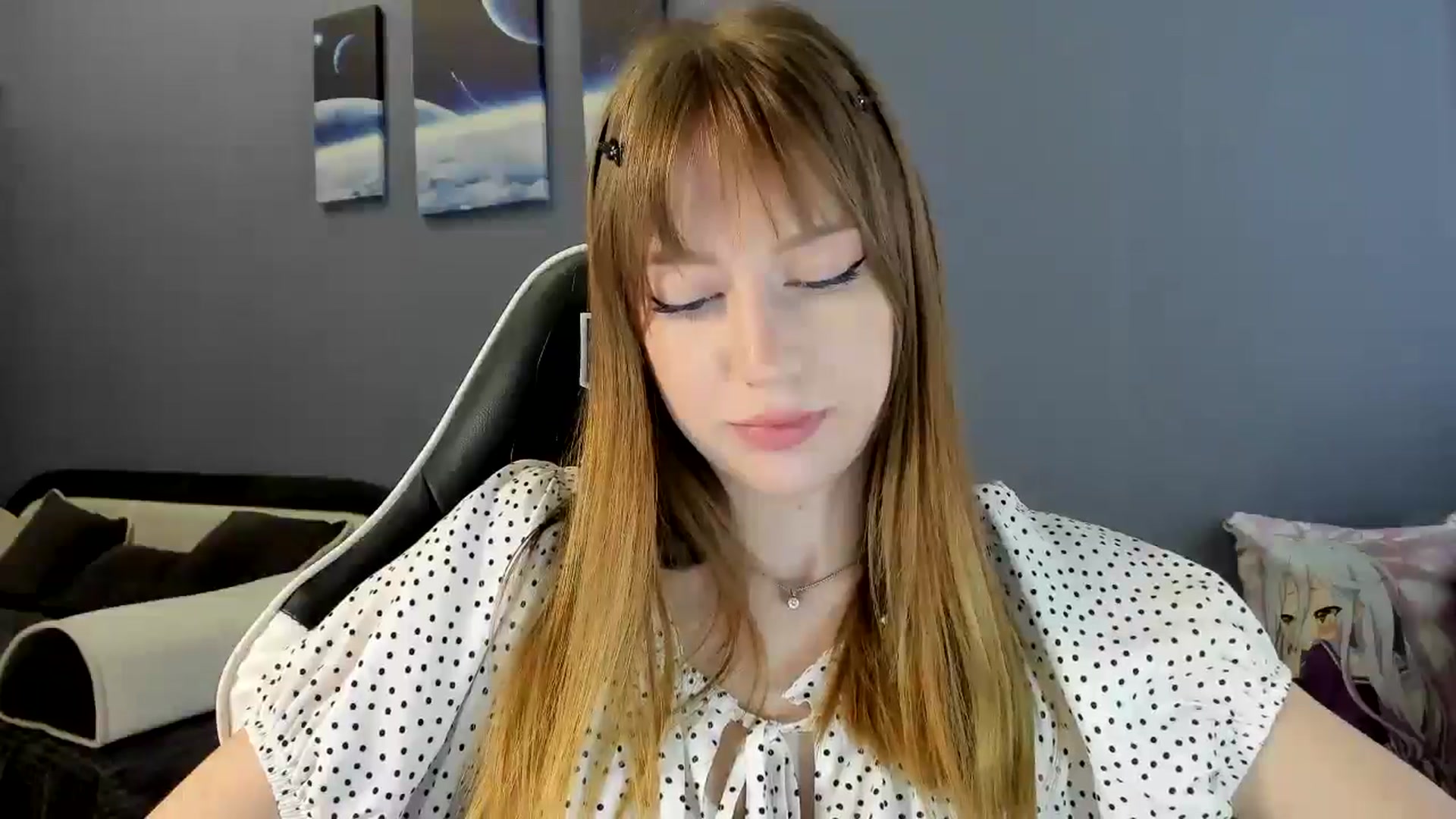 Gallery image thumbnail from RoboSasha's myfreecams stream on, 09/01/2025, 12:31 image 2 of 20